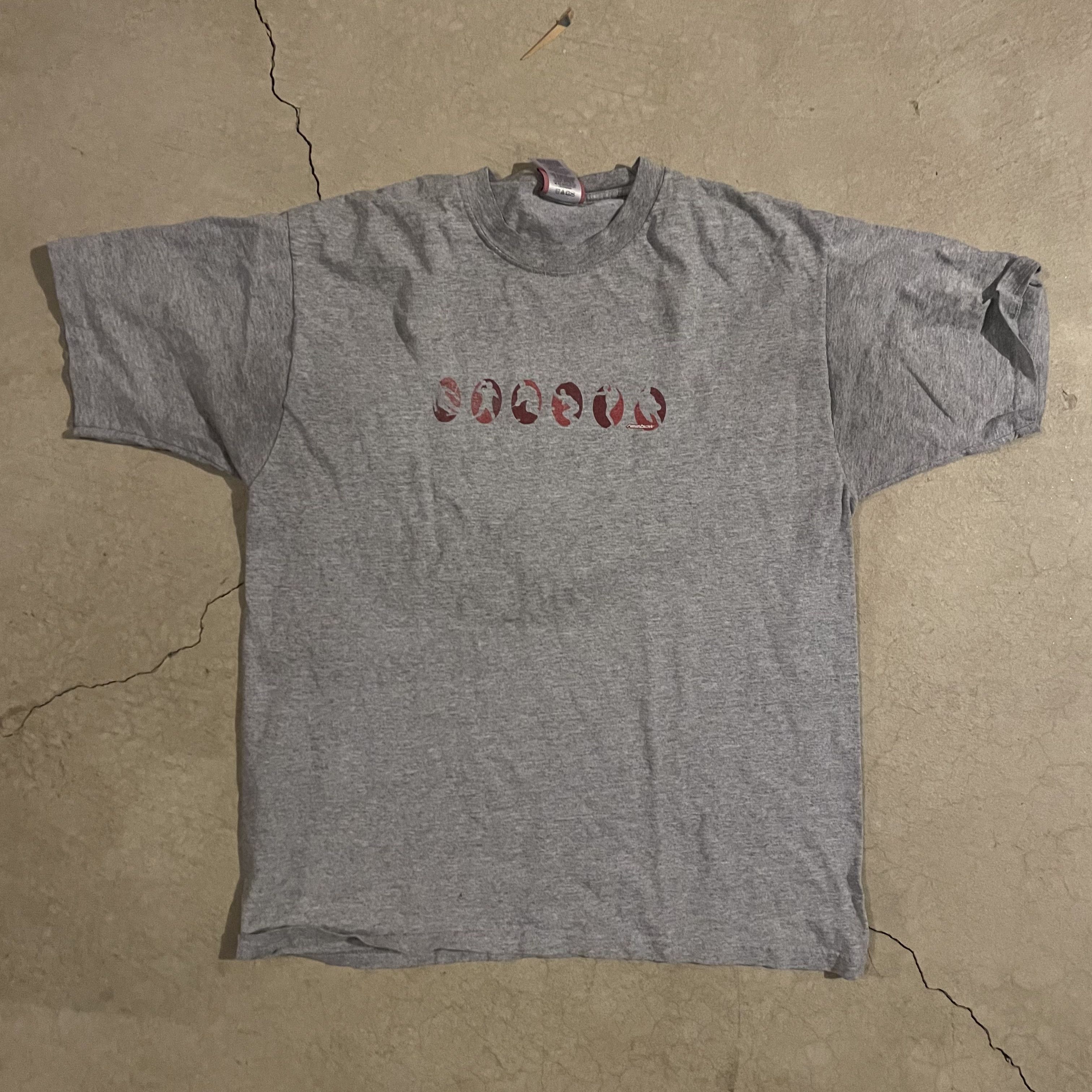 Reebok × Vintage *VINTAGE* Y2K Reebok Boxy Fit Sports Graphic Tee Size US M / EU 48-50 / 2 - 1 Thumbnail