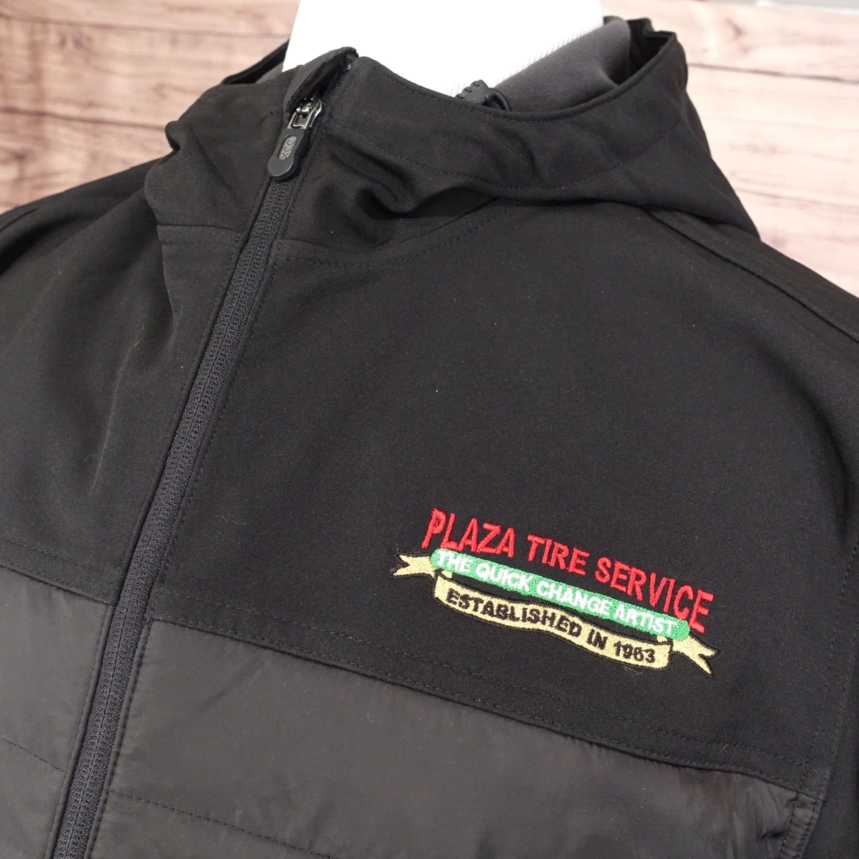 Changes VINTAGE PLAZA TIRE SERVICE LOGO FULL ZIP UP HOODED OIL CHANGE DRI DUCK JACKET MENS SZ L Size US L / EU 52-54 / 3 - 2 Thumbnail