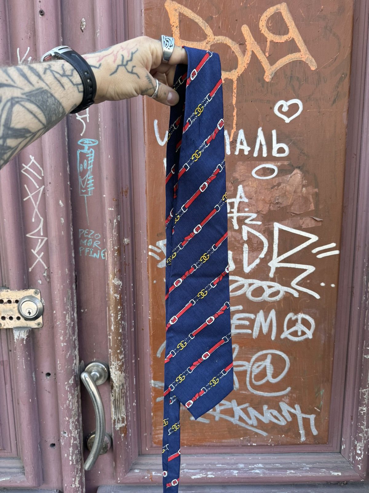 Gucci vintage tie