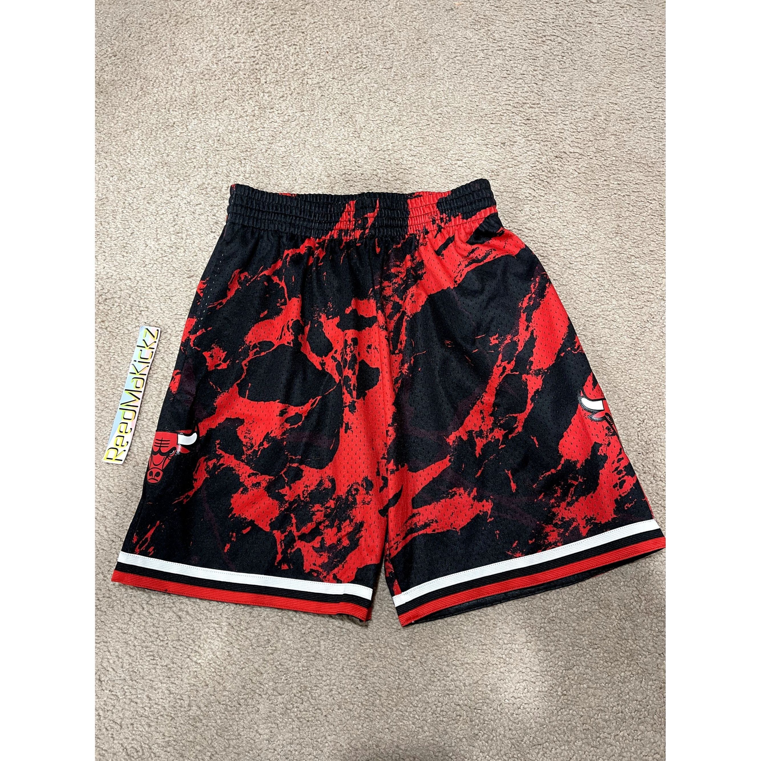 Mitchell & Ness Mitchell & Ness Chicago Bulls Marble Shorts Mens Medium Size US 32 / EU 48 - 1 Thumbnail