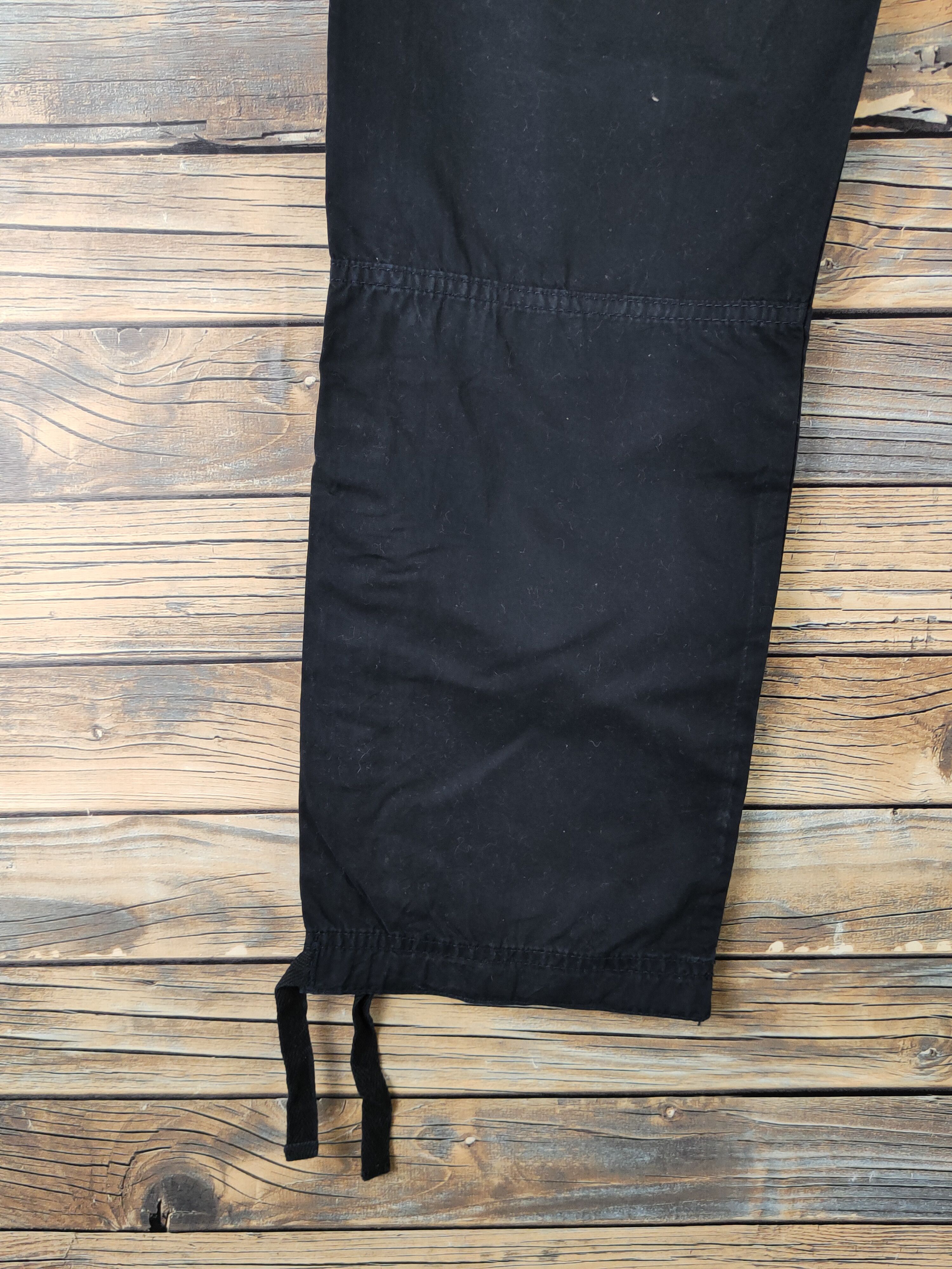Uniqlo DL Uniqlo Black Multipocket Tactical Cargo Pants #1141 Size US 31 - 9 Thumbnail