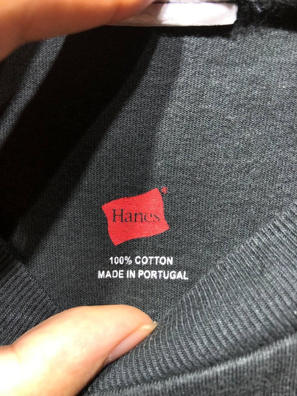 Hanes × Vetements Vetements X Hanes Staff Tee Size US XXS / EU 40 - 9 Thumbnail