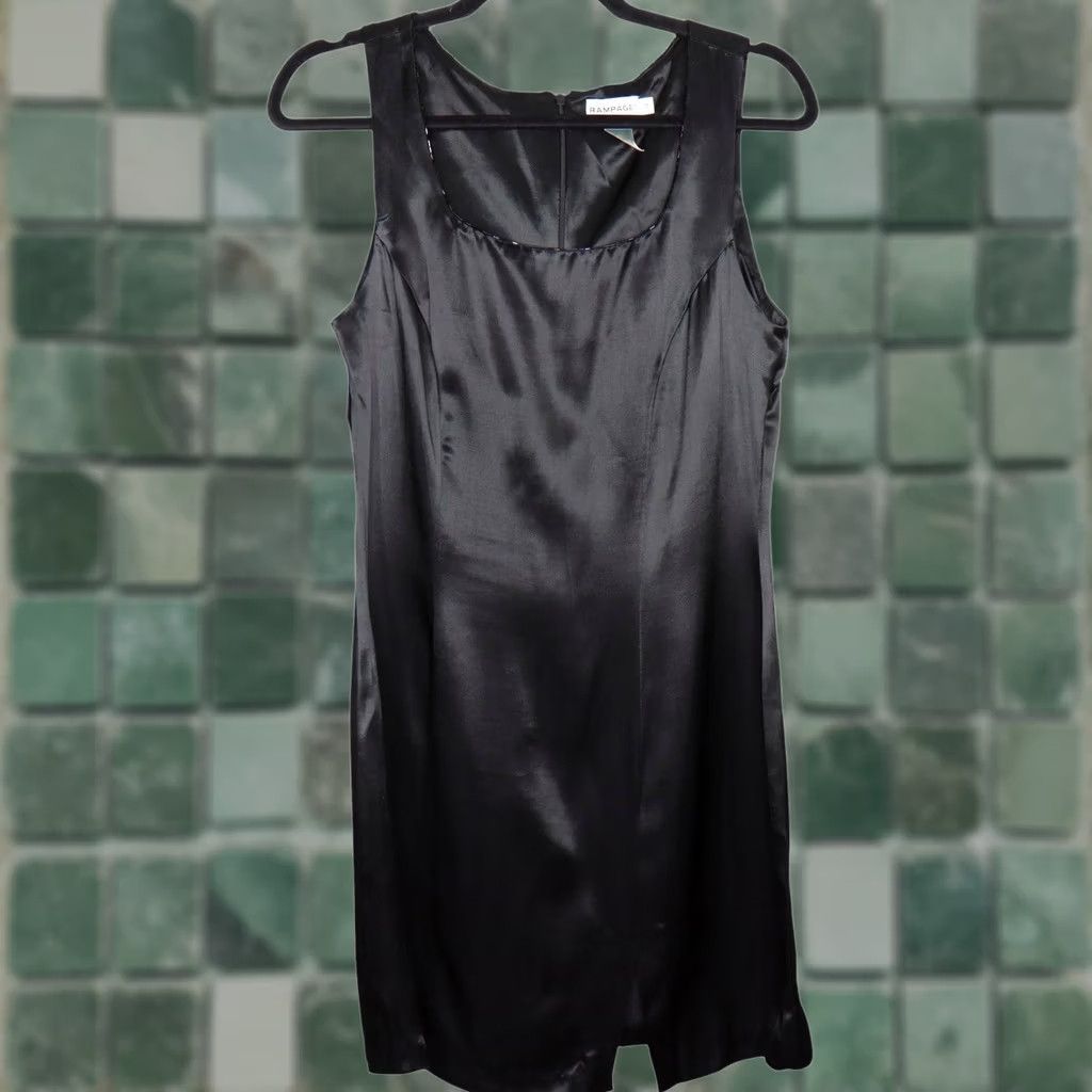 Vintage VINTAGE Rampage Black Satin Sleeveless Mini Shift Dress Square Neck Party Cocktail Women 9 Size M / US 6-8 / IT 42-44 - 1 Thumbnail