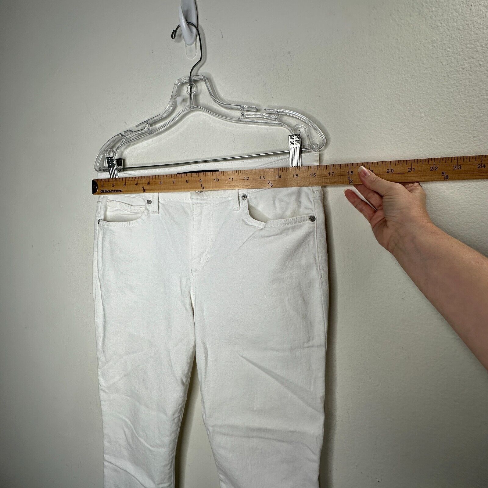 Other Joe's Jeans White Low-Rise Skinny Ankle Juliet Crop Jeans 30 Size 30" / US 8 / IT 44 - 4 Thumbnail