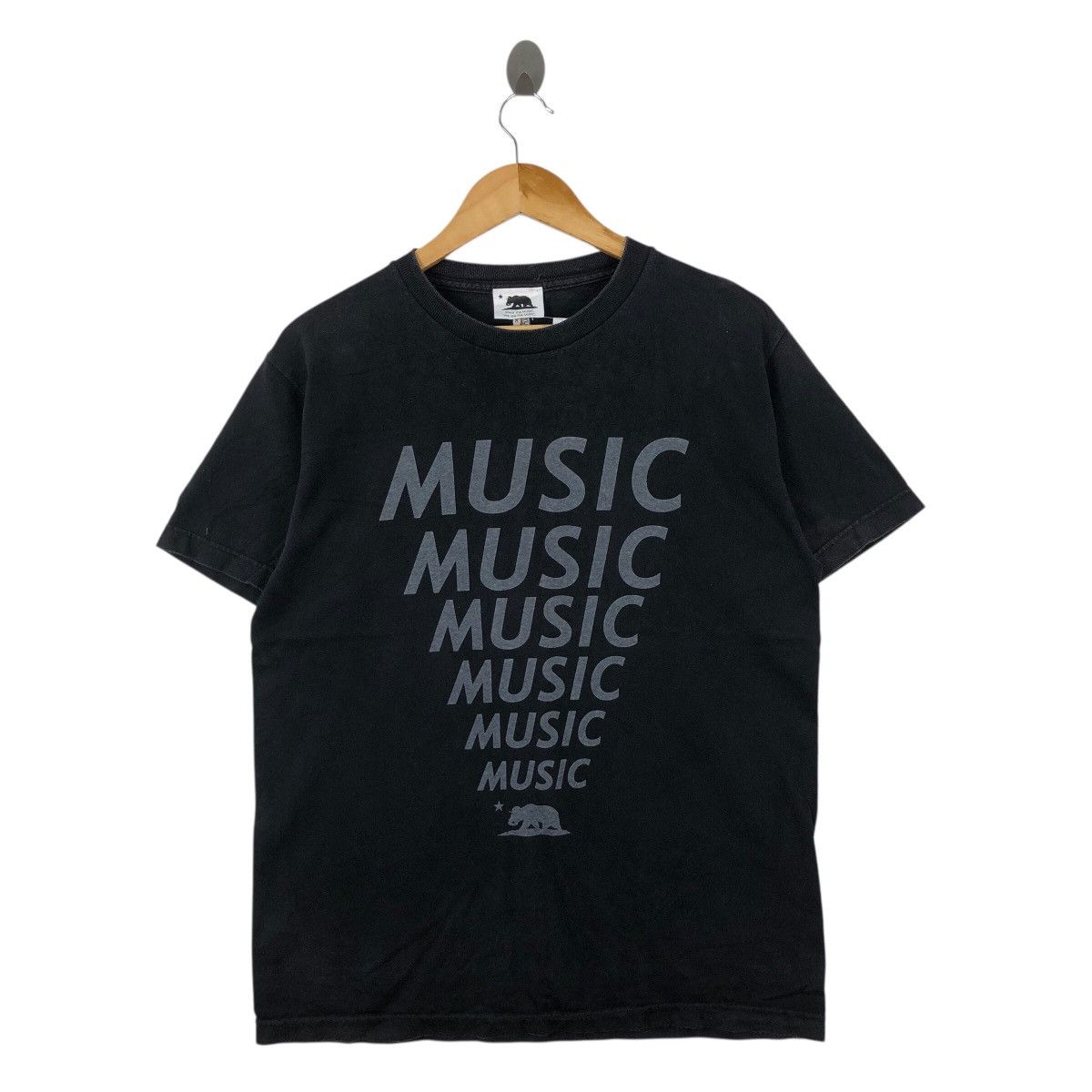 Band Tees Y2K TOWER RECORDS T Shirt No Music No Life Size US M / EU 48-50 / 2 - 1 Thumbnail