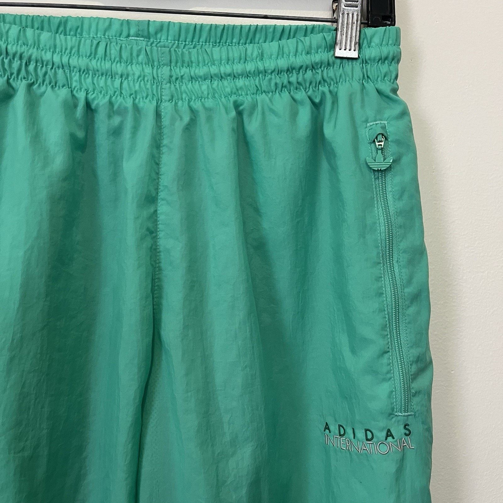 Adidas Adidas Originals Sports Club Track Pants HF4917 Sz S Size US 30 / EU 46 - 2 Thumbnail
