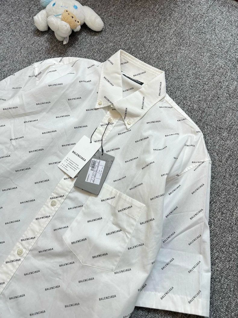 Balenciaga Balenciaga size 37 White short sleeve shirt with full logo Size US M / EU 48-50 / 2 - 2 Thumbnail