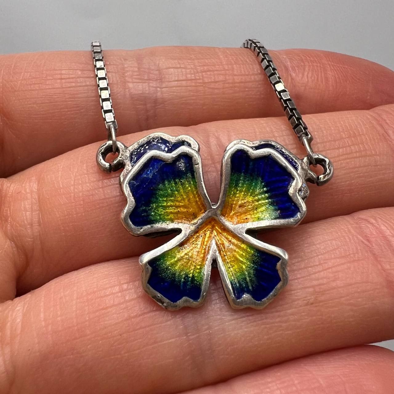 Vintage Chain Necklace Pendant Enamel Sterling Silver 925 I