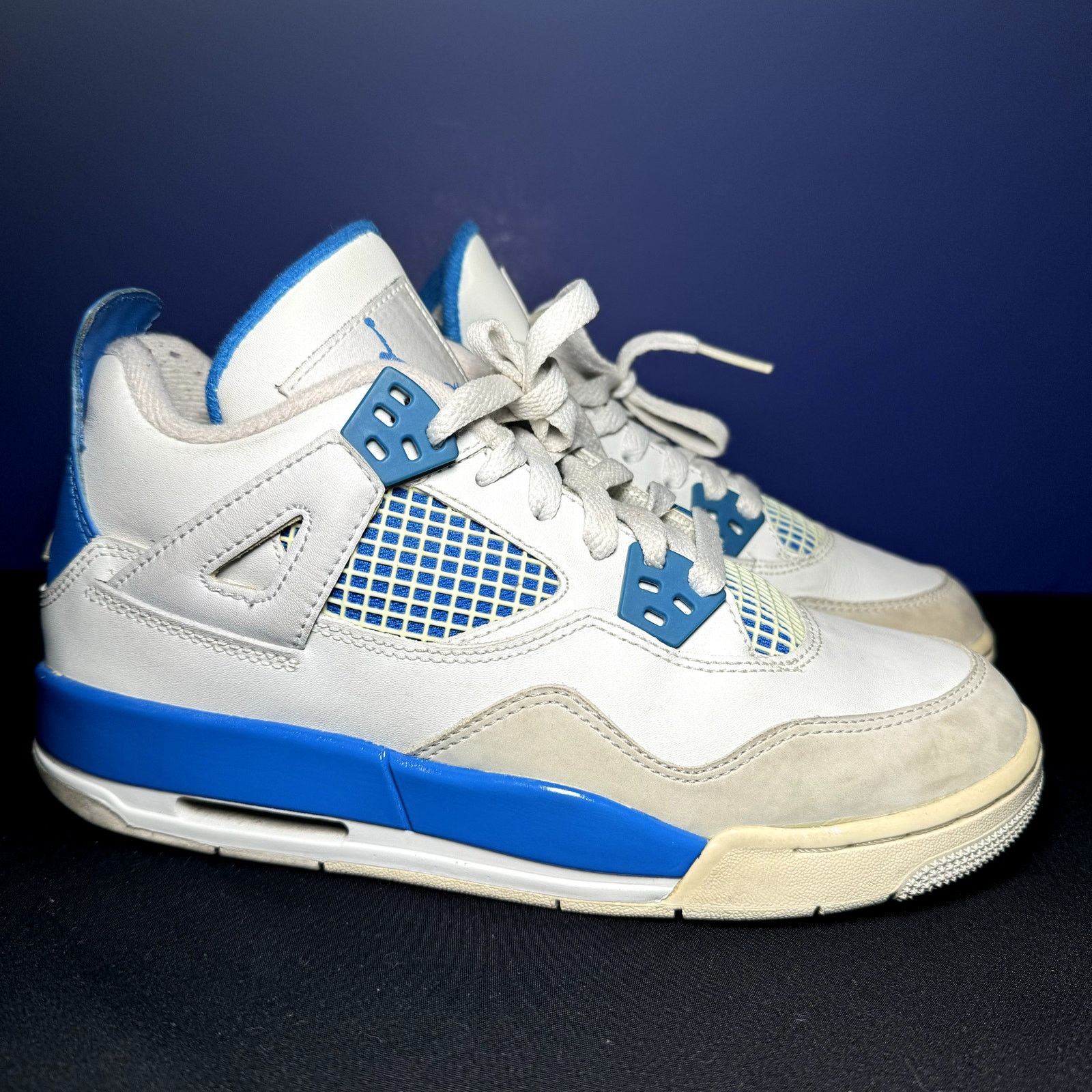 Jordan Brand × Nike Size 5 - Nike Air Jordan 4 Retro GS Military Blue 2012 Shoes Size US 5 / EU 37 - 1 Thumbnail