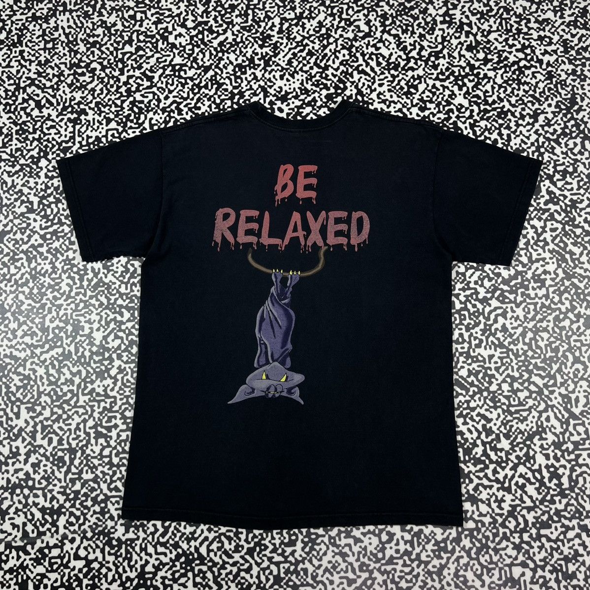 Vintage Vintage Y2K Vamp No Panic Be Relaxed Faded Humor T-shirt Size US L / EU 52-54 / 3 - 2 Thumbnail
