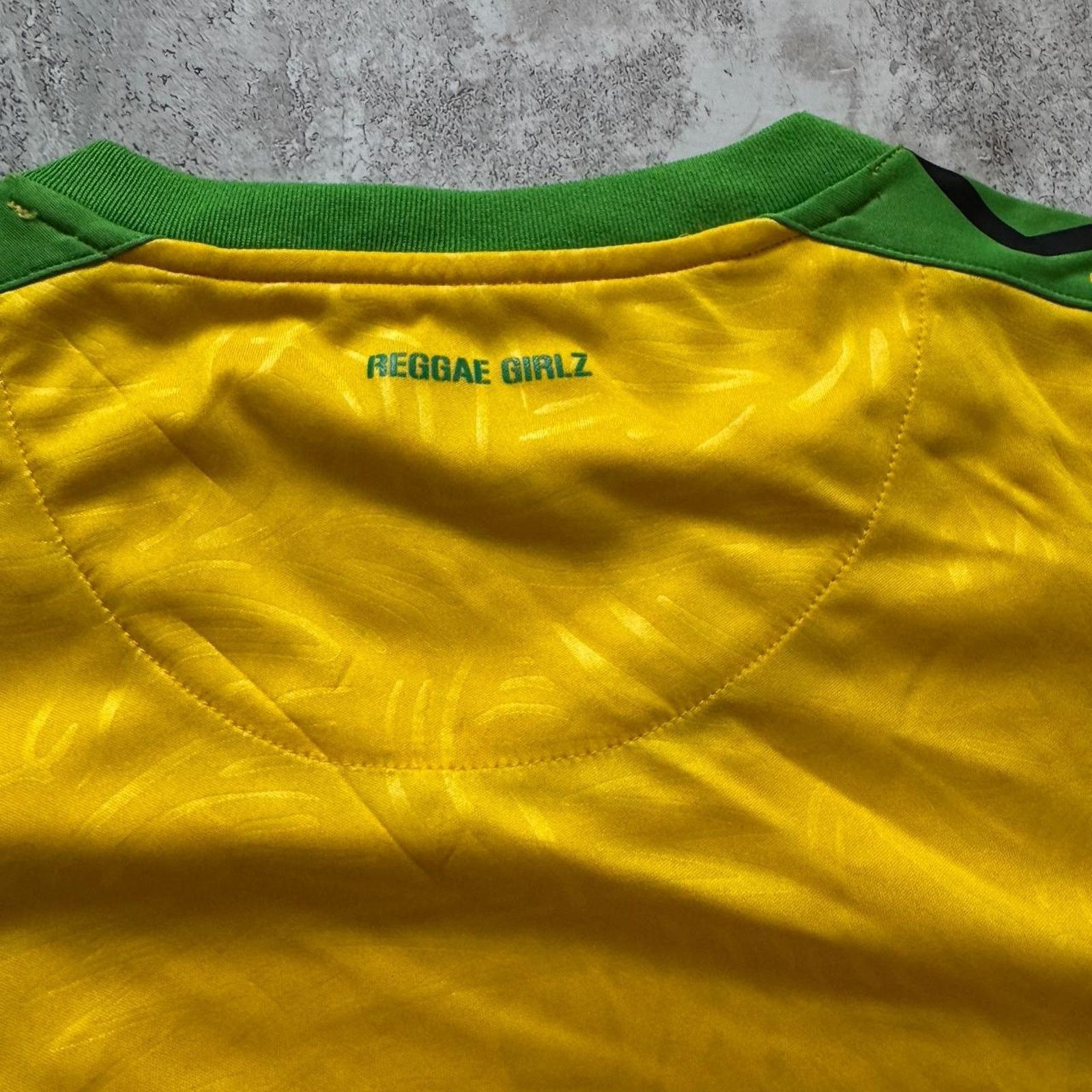 Umbro Women’s Jamaica 2018-19 Umbro Home Jersey – Size XL Size XL / US 12-14 / IT 48-50 - 6 Thumbnail