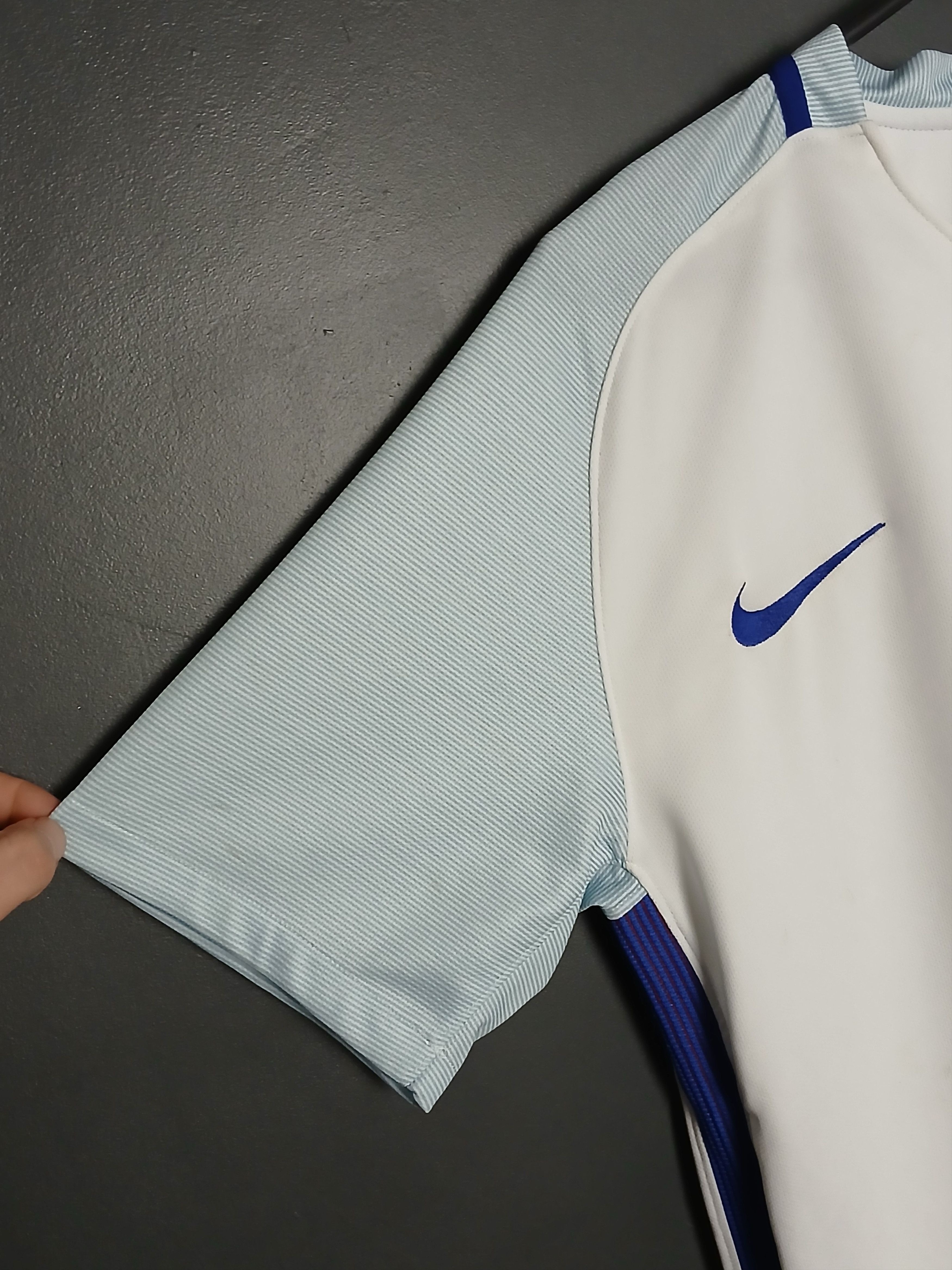 Other England National Team 16/18 Home Football Jersey T-Shirt Size US M / EU 48-50 / 2 - 8 Thumbnail
