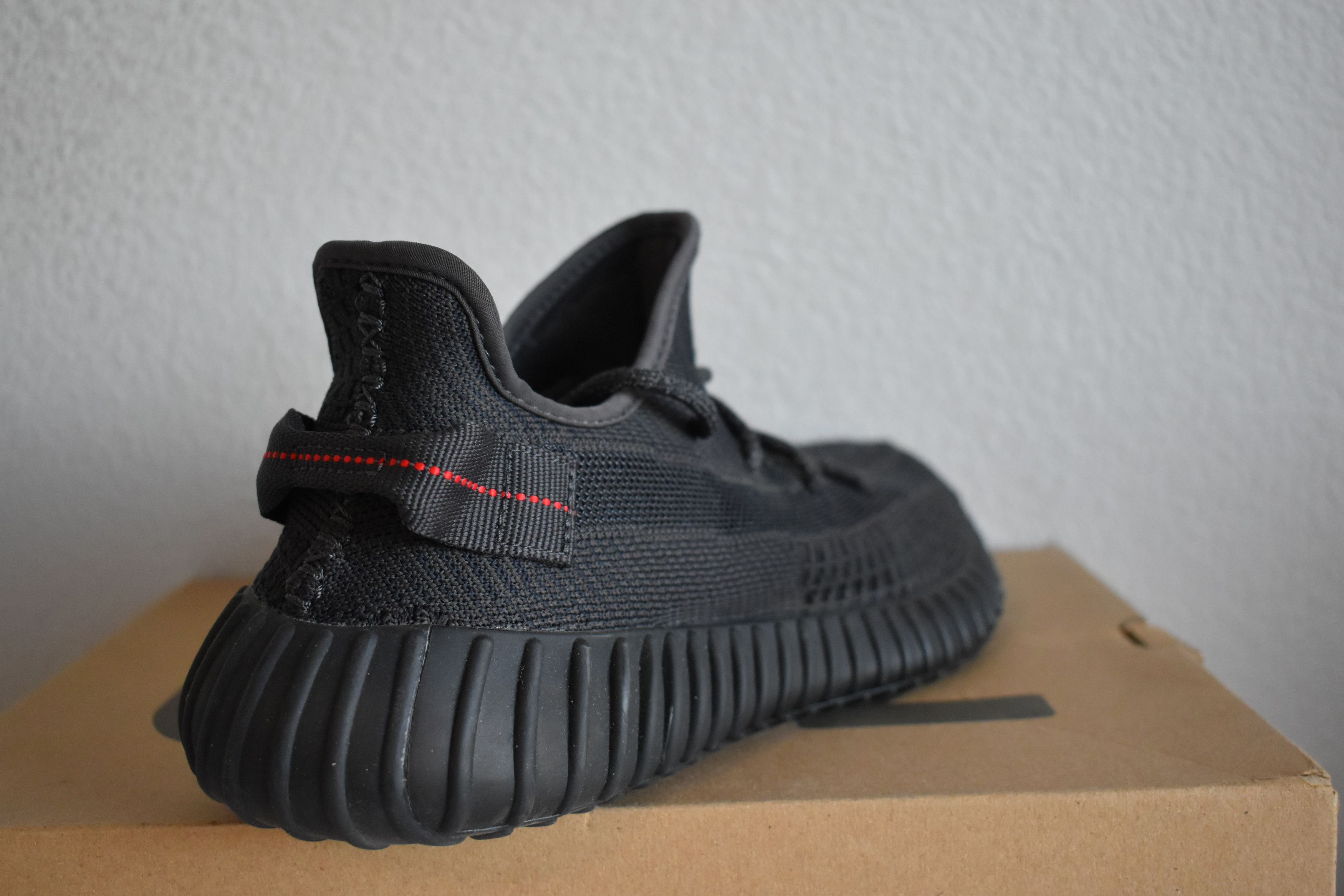 Adidas × Kanye West Yeezy Boost 350 V2 'Black Non-Reflective' Size US 8.5 / EU 41-42 - 11 Thumbnail