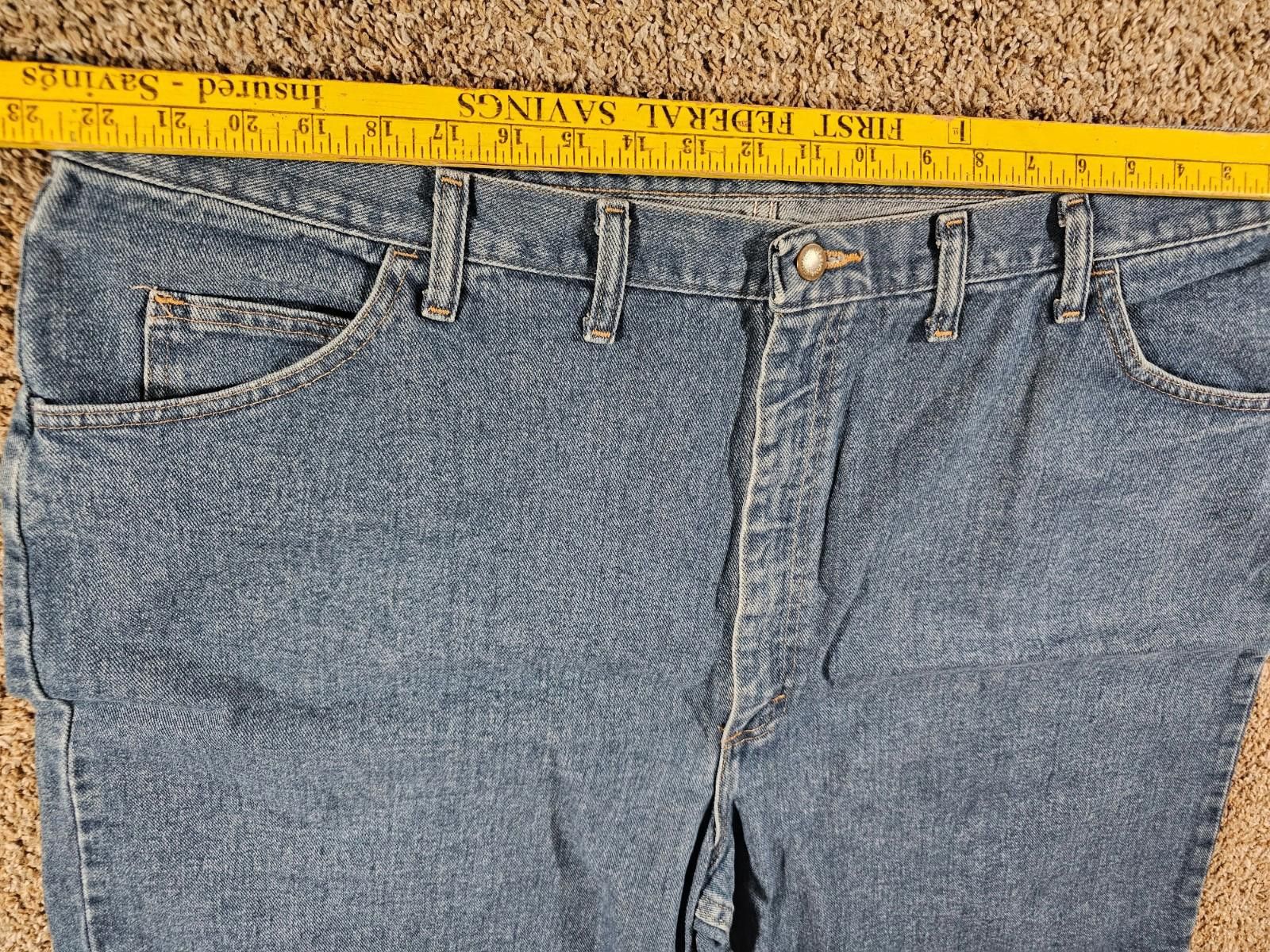 Wrangler Wrangler Sz 46 Relaxed Fit Denim Jeans Shorts Size US 44 / EU 60 - 3 Thumbnail