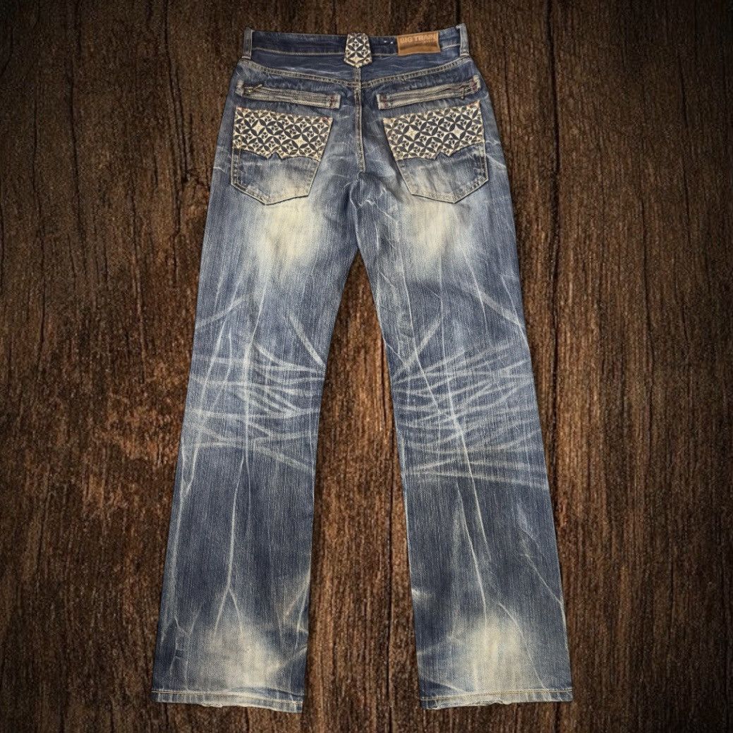 Japanese Brand 🔥🇯🇵 Osaka Big Train Boot Cut Distressed Denim Size US 32 / EU 48 - 3 Thumbnail
