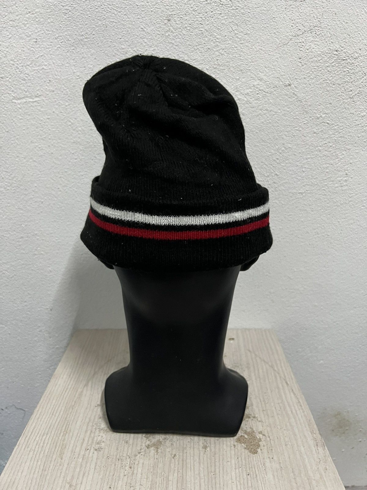 Mickey Mouse Vintage Mickey Mouse Disney Cartoon Beanie Hat Size ONE SIZE - 5 Thumbnail