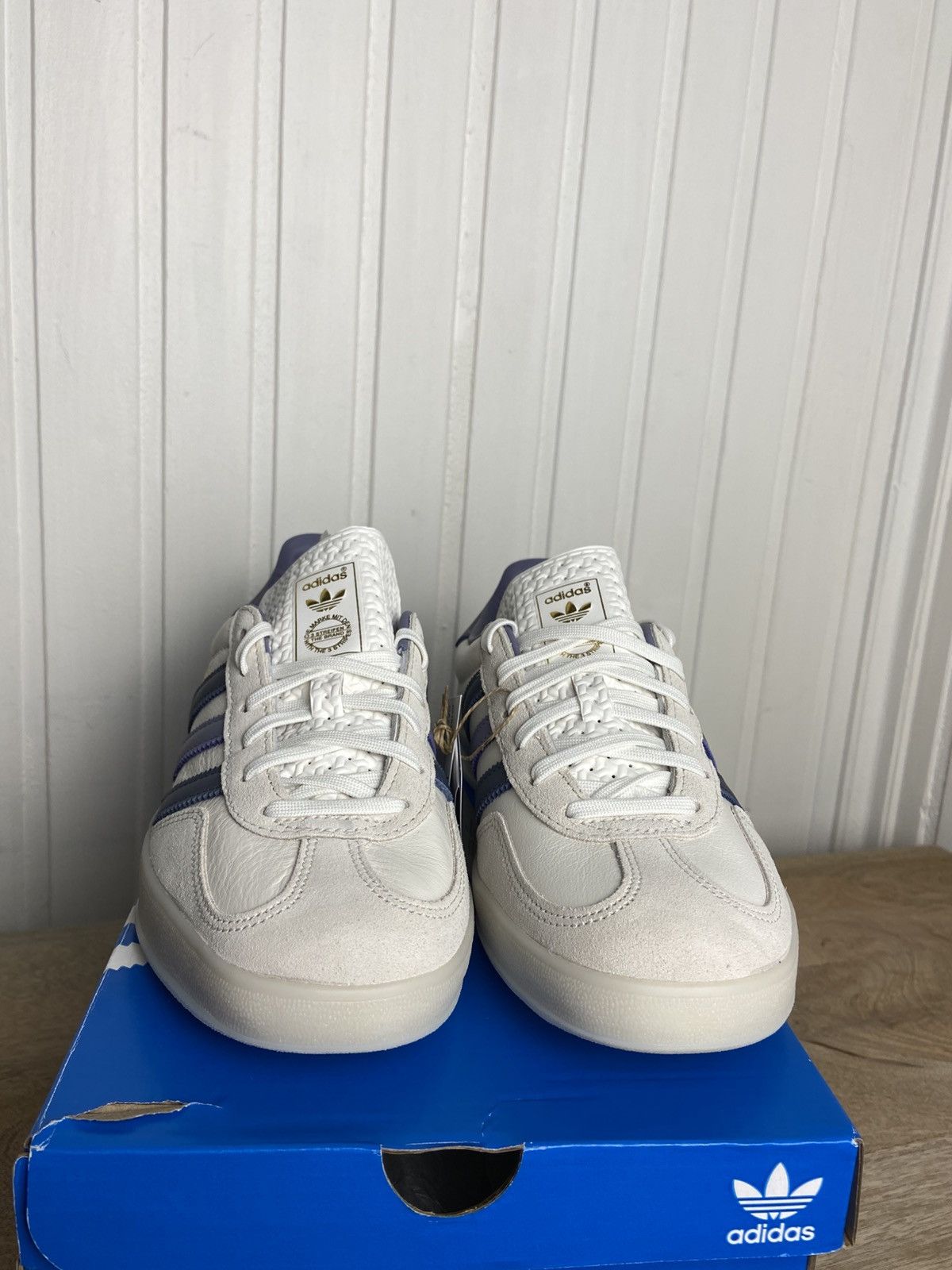 New adidas Gazelle Indoor White Preloved Ink Size 4,5US