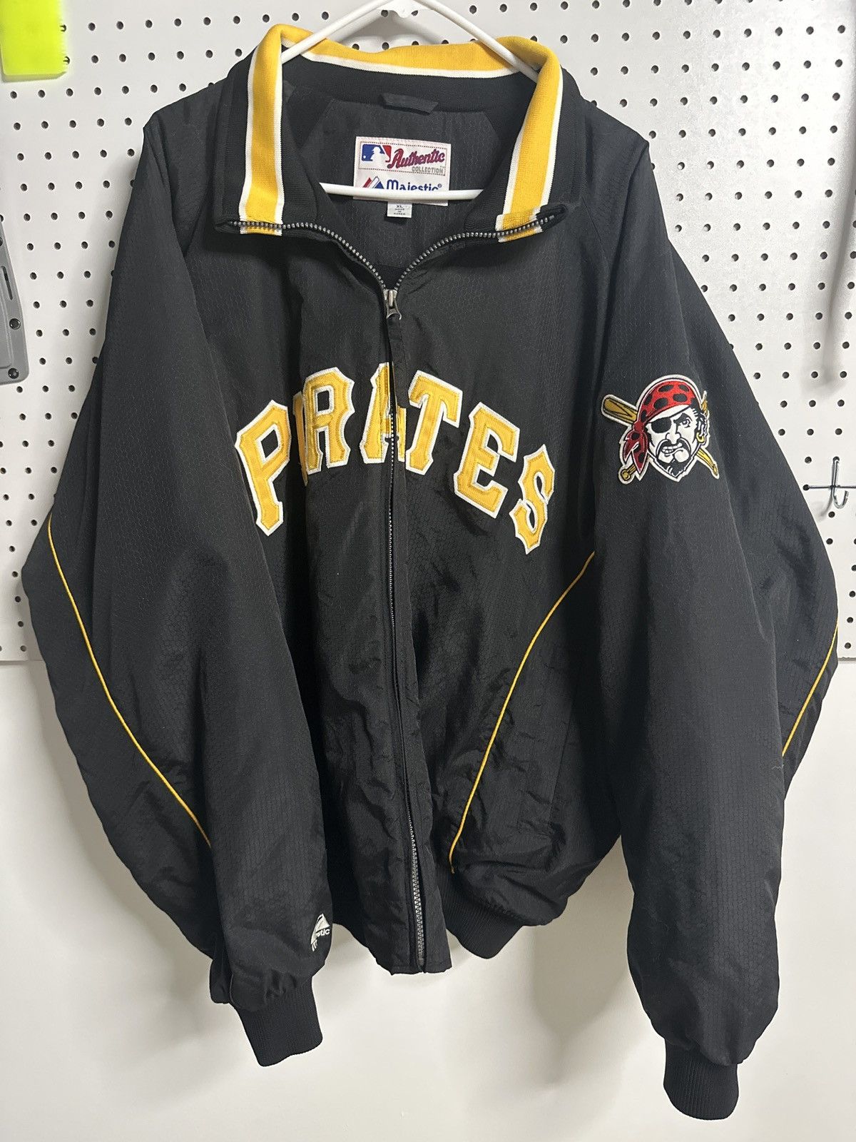 MLB × Majestic Pittsburgh Pirates Majestic Jacket Size US XL / EU 56 / 4 - 1 Thumbnail