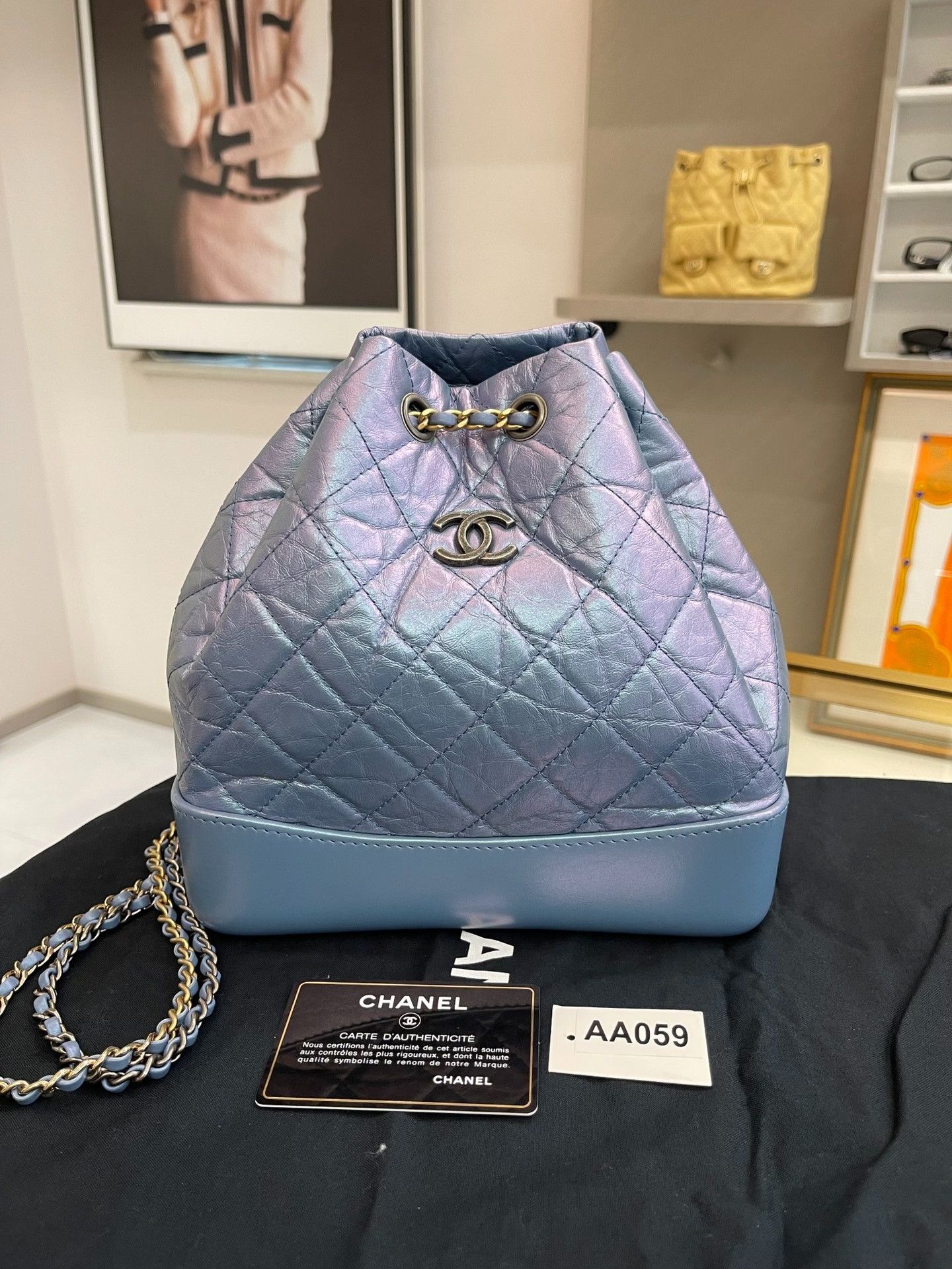 Chanel Pre-loved Bag Very good condition Size ONE SIZE - 1 Thumbnail