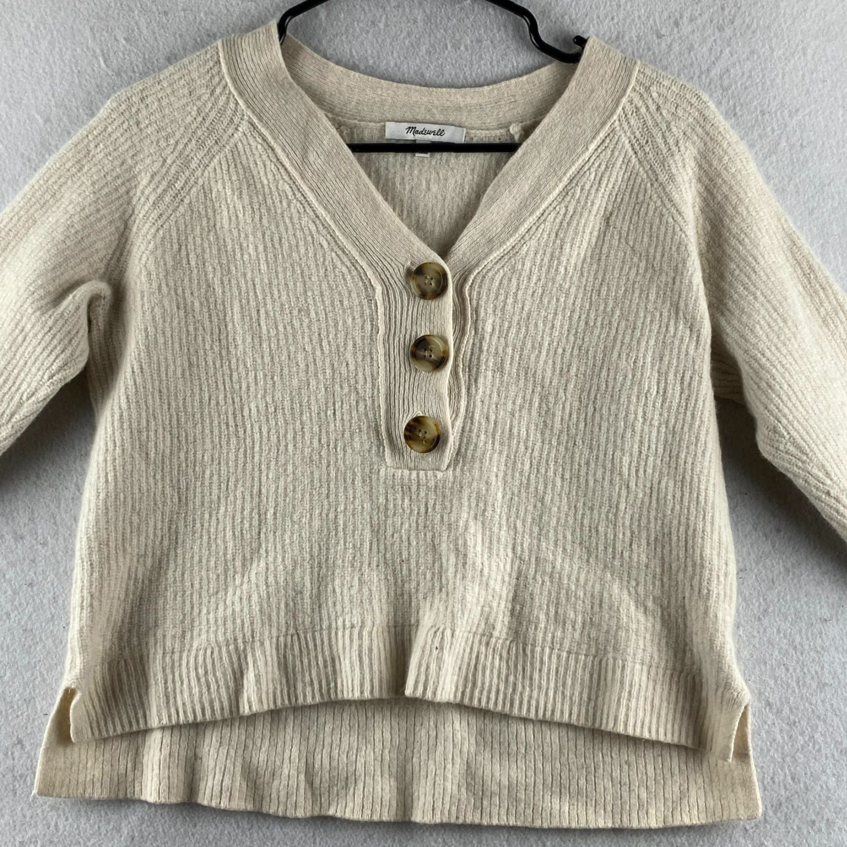 Madewell Madewell Wool Sweater Womens Small S Cream Pullover V-Neck Hi-Low Button Knit Wool Regular Solid Long Sleeve 1/2 Button Pullover Modern Fall Size S / US 4 / IT 40 - 2 Thumbnail