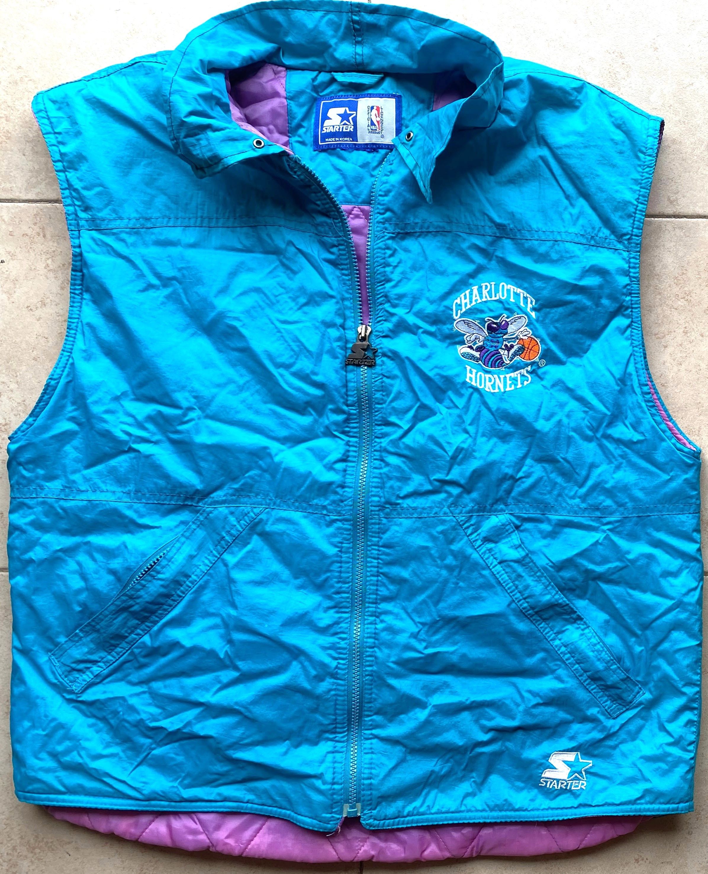 Starter Charlotte Hornets 90s STARTER Vest puffer L teal NBA vintage Size US L / EU 52-54 / 3 - 2 Thumbnail