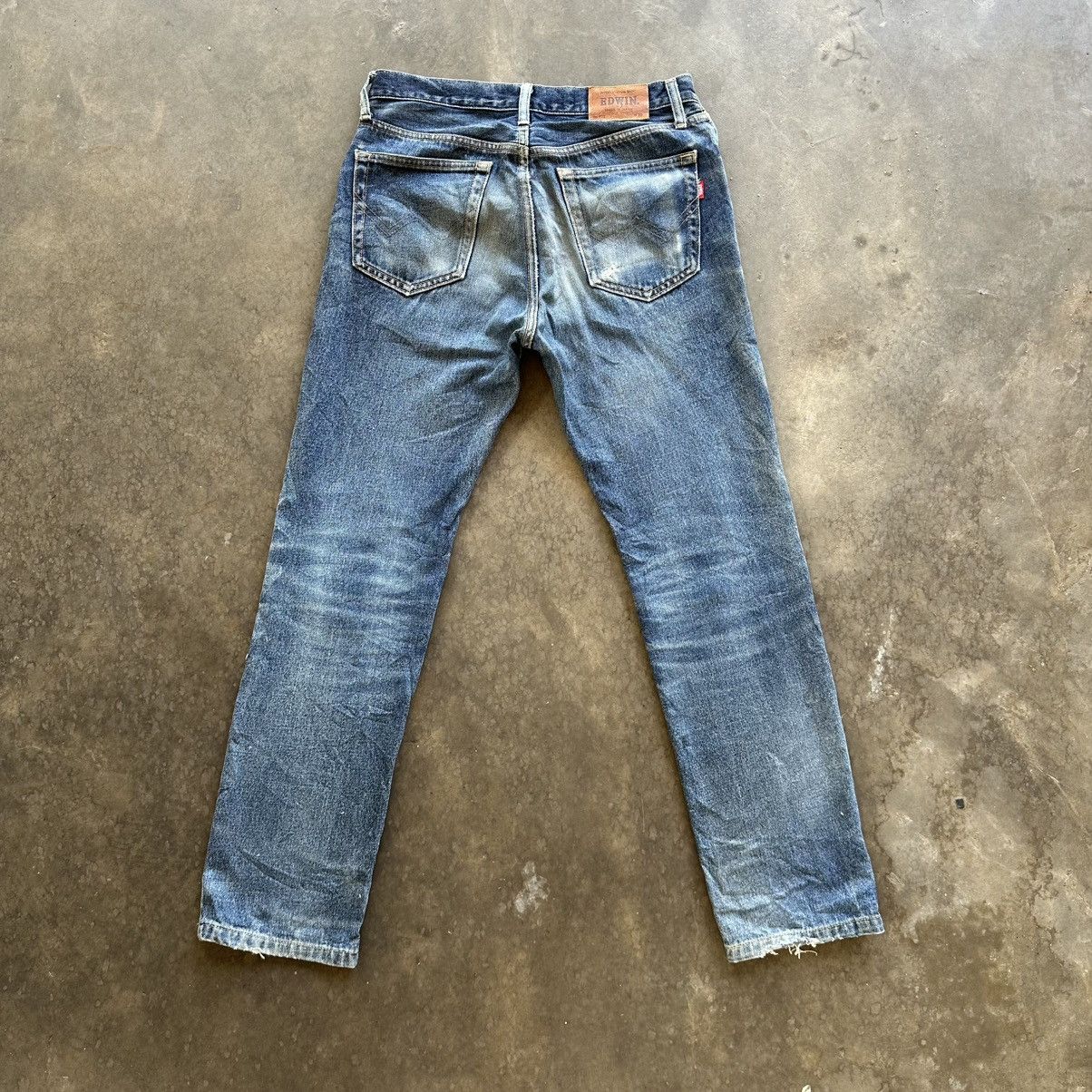 Japanese Brand Vintage Edwin Faded Denim Jean Pant W30 Size US 30 / EU 46 - 9 Thumbnail