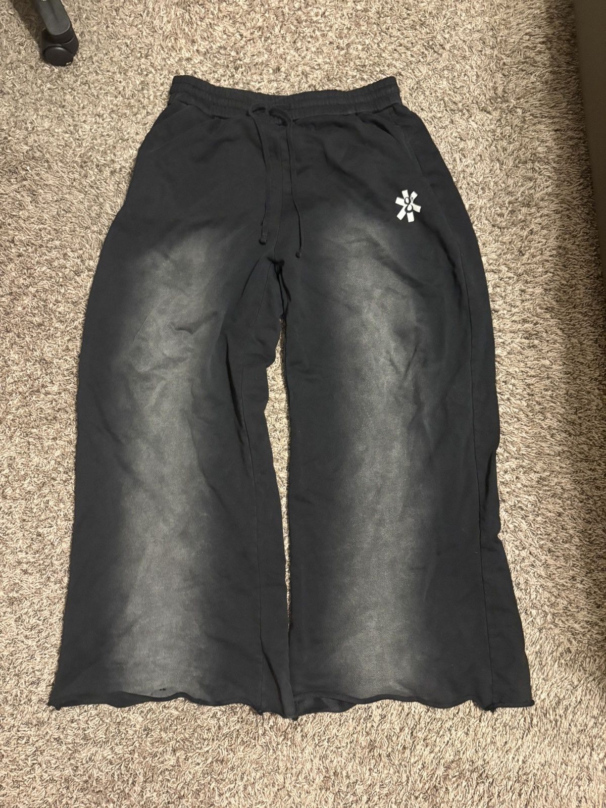 Other Eightonline Black sunfaded wide leg sweats Size US 34 / EU 50 - 1 Thumbnail