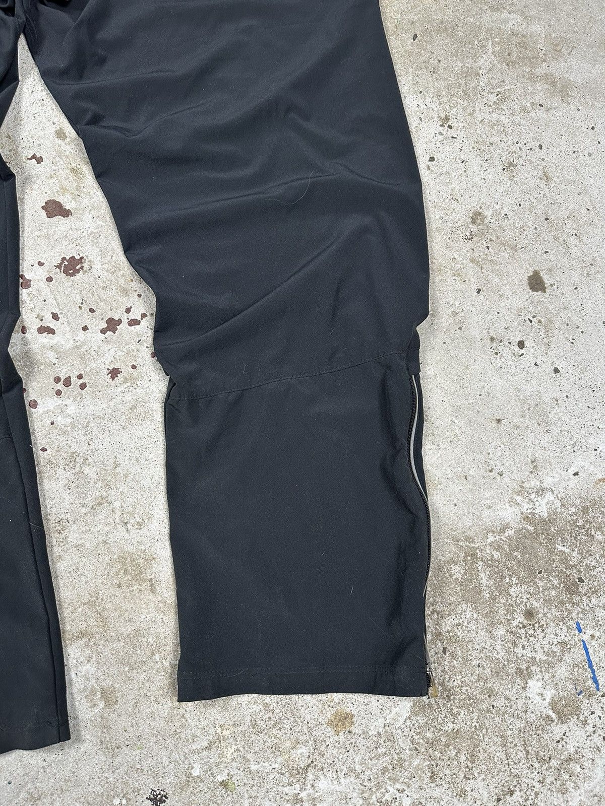 Nike × Vintage Vintage Y2K Nike Black Track Pants Swoosh Baggy Size US 34 / EU 50 - 8 Thumbnail