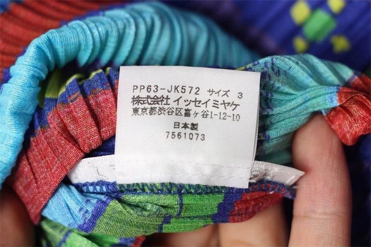 Issey Miyake Issey Miyake size:3 Vintage firework patterned pleated top Size XS / US 0-2 / IT 36-38 - 8 Thumbnail