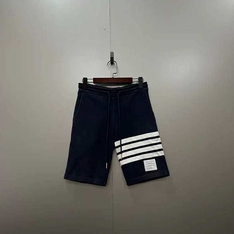 Thom Browne Thom Browne Navy Striped Cotton Shorts 0089 Size 28" / US 6 / IT 42 - 1 Thumbnail
