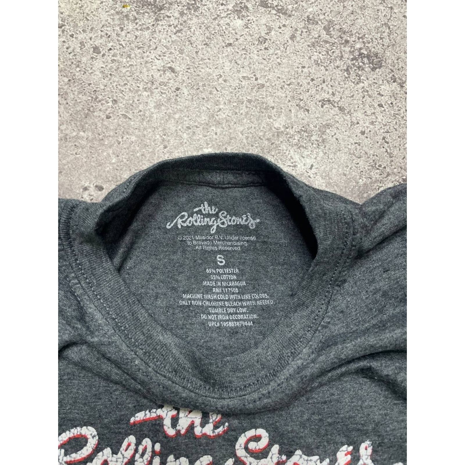 Band Tees Vintage The Rolling Stones Tongue Logo T-Shirt Gray Size S Size US S / EU 44-46 / 1 - 6 Thumbnail