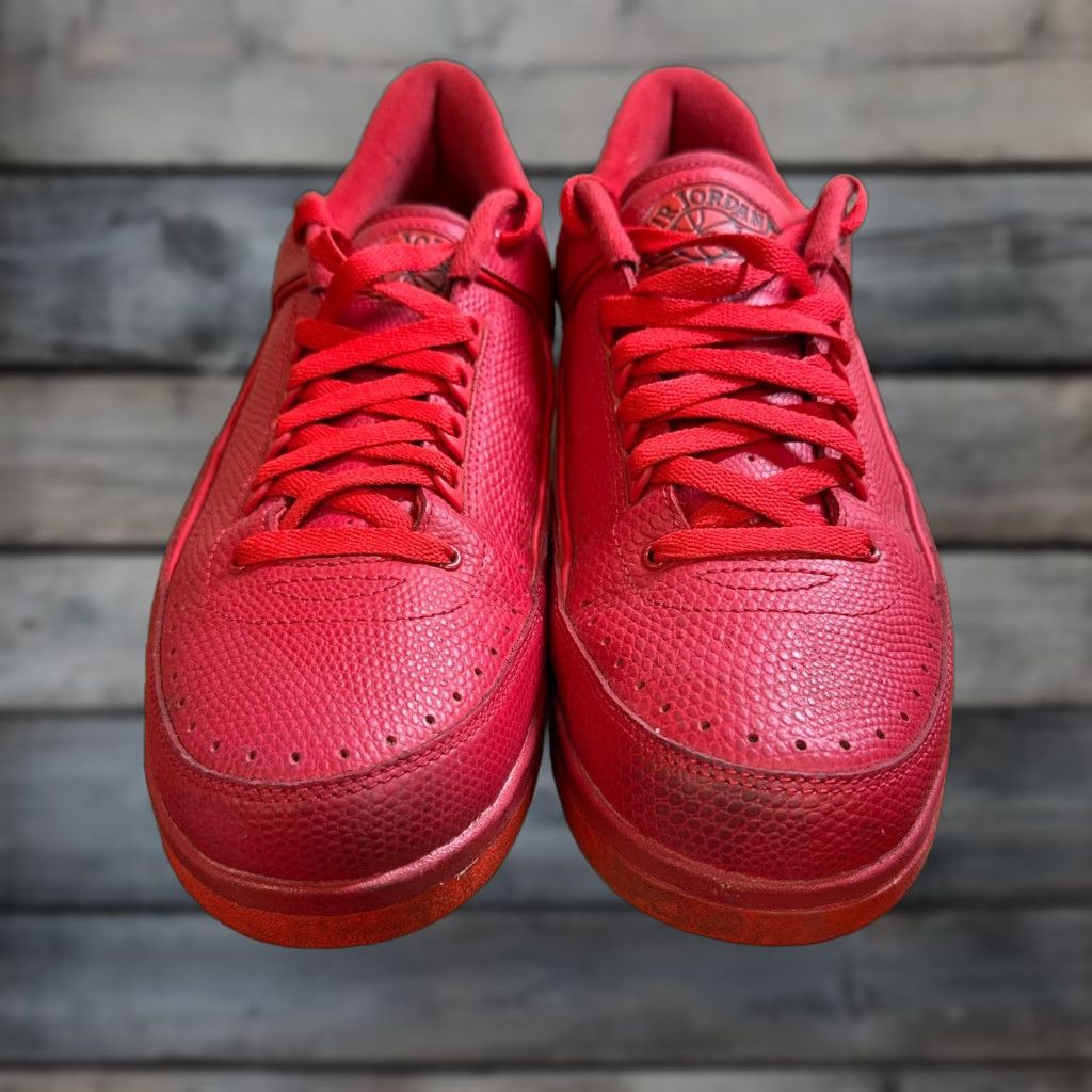 Jordan Brand VINTAGE Jordan 2 Retro Shoes Mens 12 Red Leather Low Top Gym Basketball 832819-606 Size US L / EU 52-54 / 3 - 1 Thumbnail