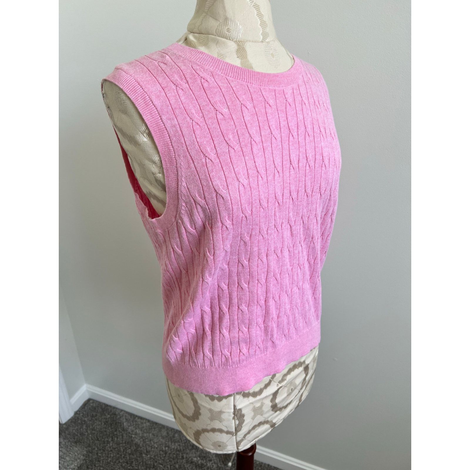 J.Crew J Crew Sleeveless Pullover Cable Knit Sweater NWT Medium Size M / US 6-8 / IT 42-44 - 2 Thumbnail