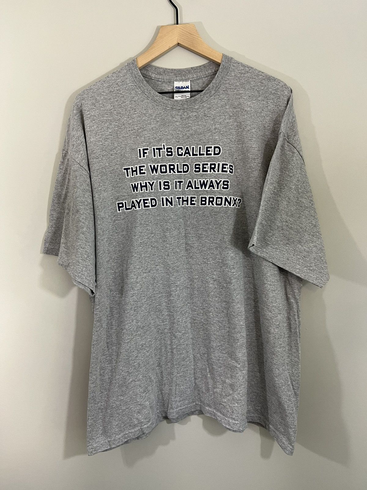 MLB BRONX NYC Yankees Boxy Y2K Baseball Tee Size US XXL / EU 58 / 5 - 1 Thumbnail