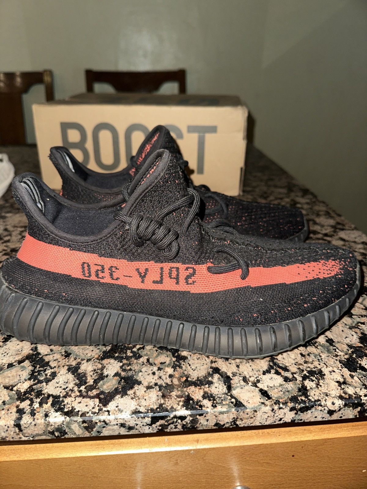 Adidas Adidas yeezey 350 boost core red Size US 10 / EU 43 - 5 Thumbnail