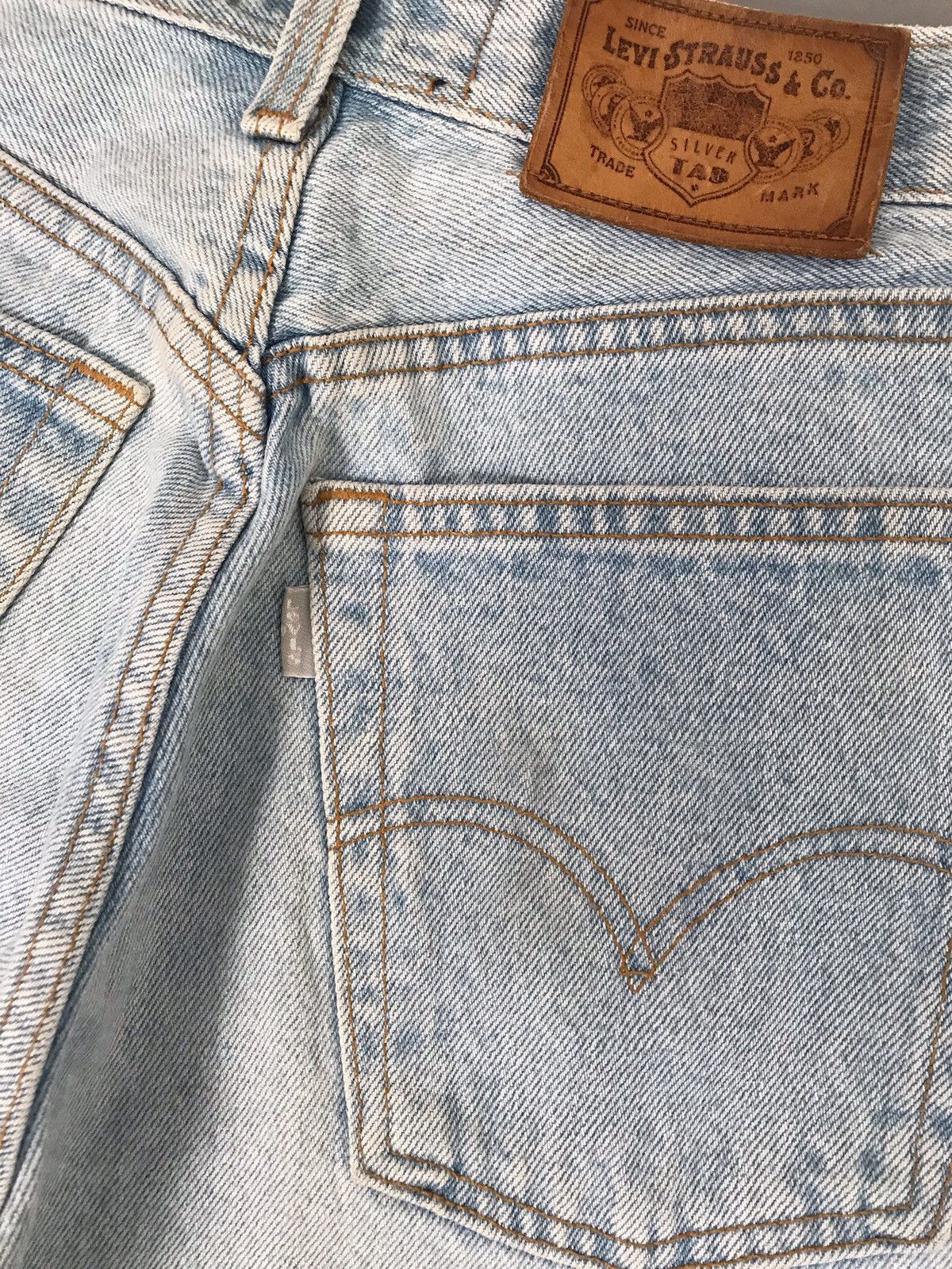 Levi's × Vintage Vintage Levi’s silver tab denim Size US 30 / EU 46 - 10 Thumbnail