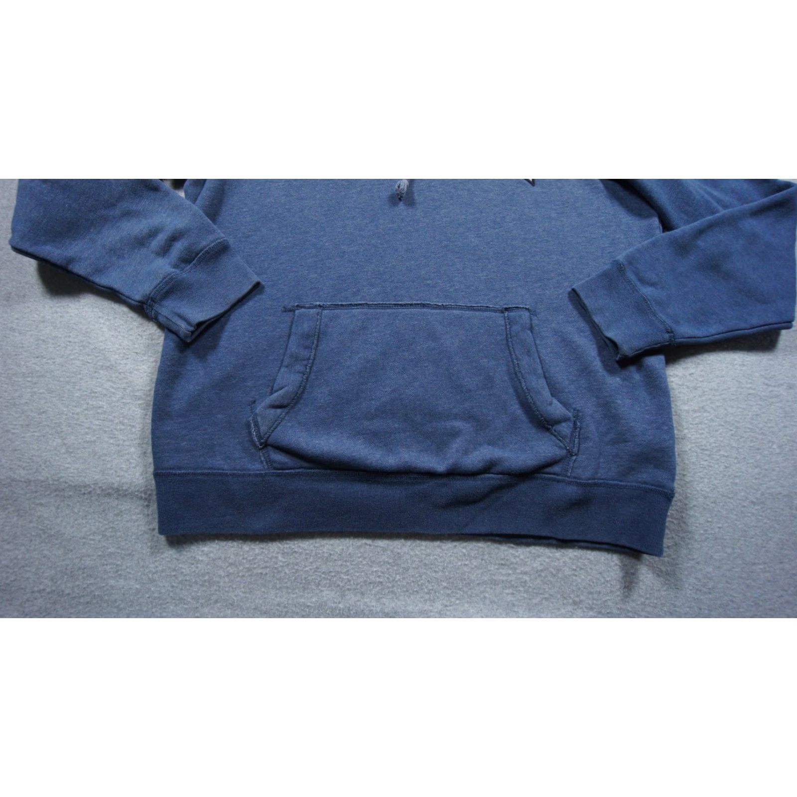 Abercrombie & Fitch Abercrombie & Fitch Sweatshirt Mens Large Blue Hoodie Fleece Pullover Logo Size US L / EU 52-54 / 3 - 3 Thumbnail