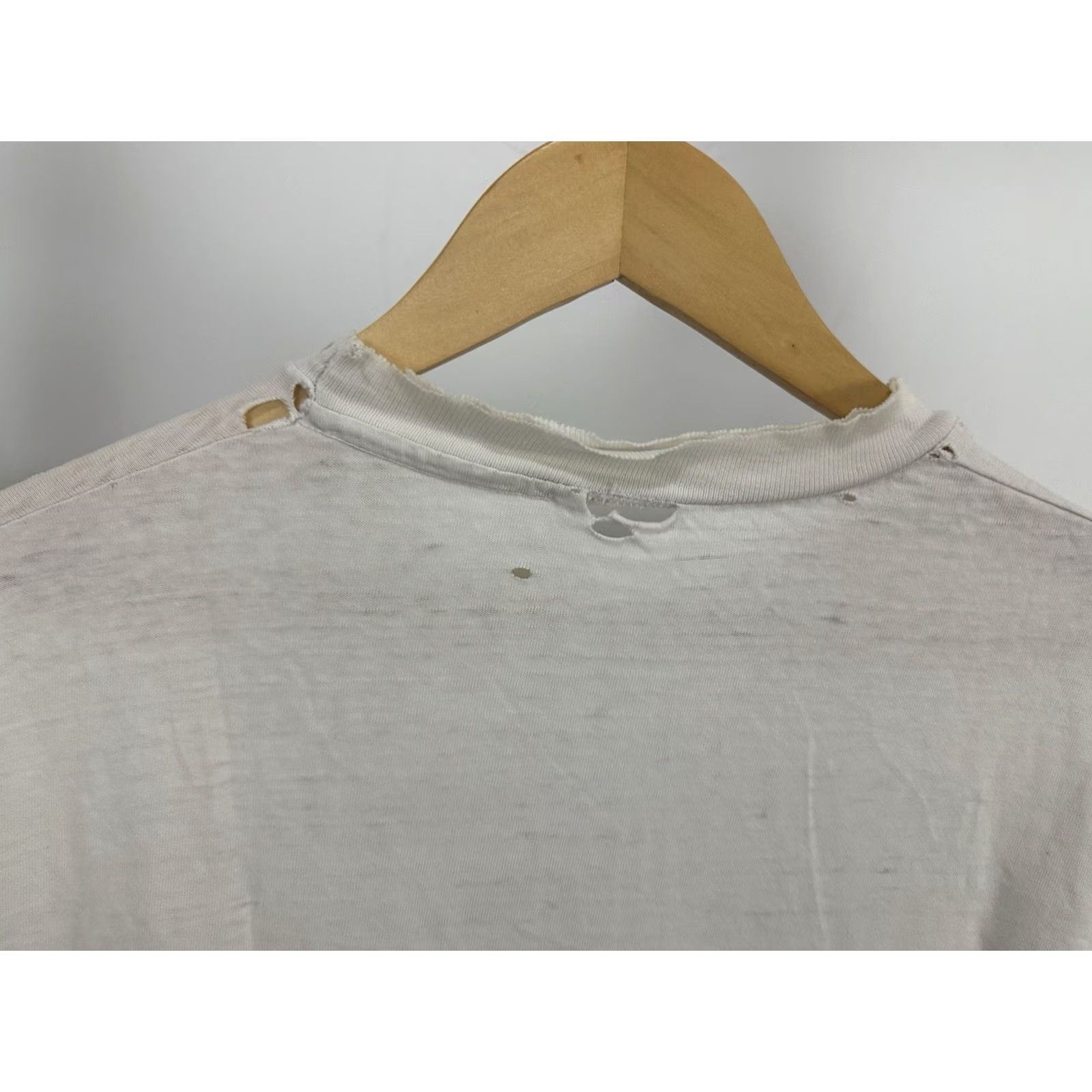 Thrasher VTG 90s Politically Incorrect & Proud Of It Bill Clinton Thrashed T-Shirt XL Shirts Men White Thrashed Distressed Politic Size US XL / EU 56 / 4 - 7 Thumbnail