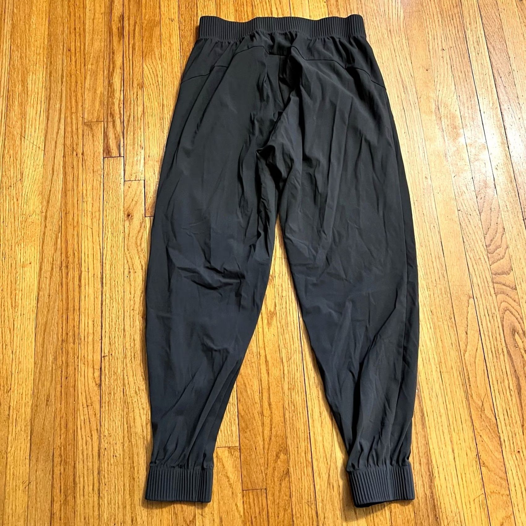 Athleta VINTAGE? Astral Joggers Women S Gray Gren Elastic Waist Zip Pockets Athleta Cosmic Joggers Womens Small Gray Gren Elastic Waist Zip Pockets Size 28" / US 6 / IT 42 - 3 Thumbnail