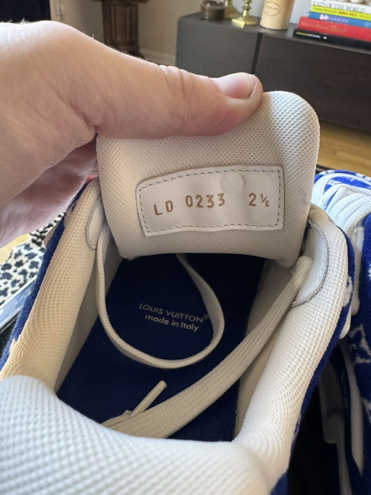 Louis Vuitton Louis Vuitton Trainer Blue Velvet Monogram Size US 5 / IT 35 - 5 Thumbnail