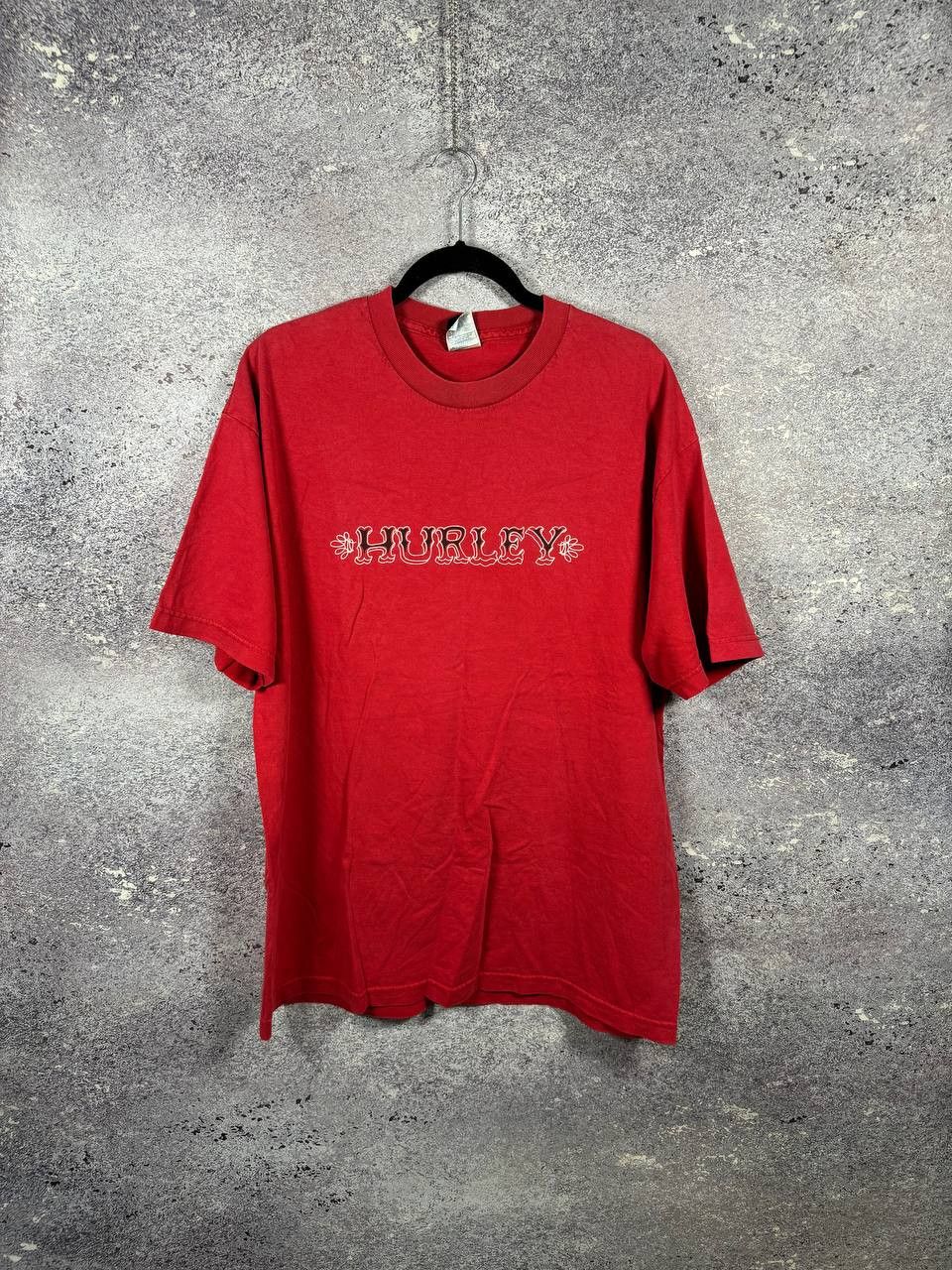 Hurley Vintage Hurley International 09 Distressed Surfing T-Shirt Size US XL / EU 56 / 4 - 1 Thumbnail