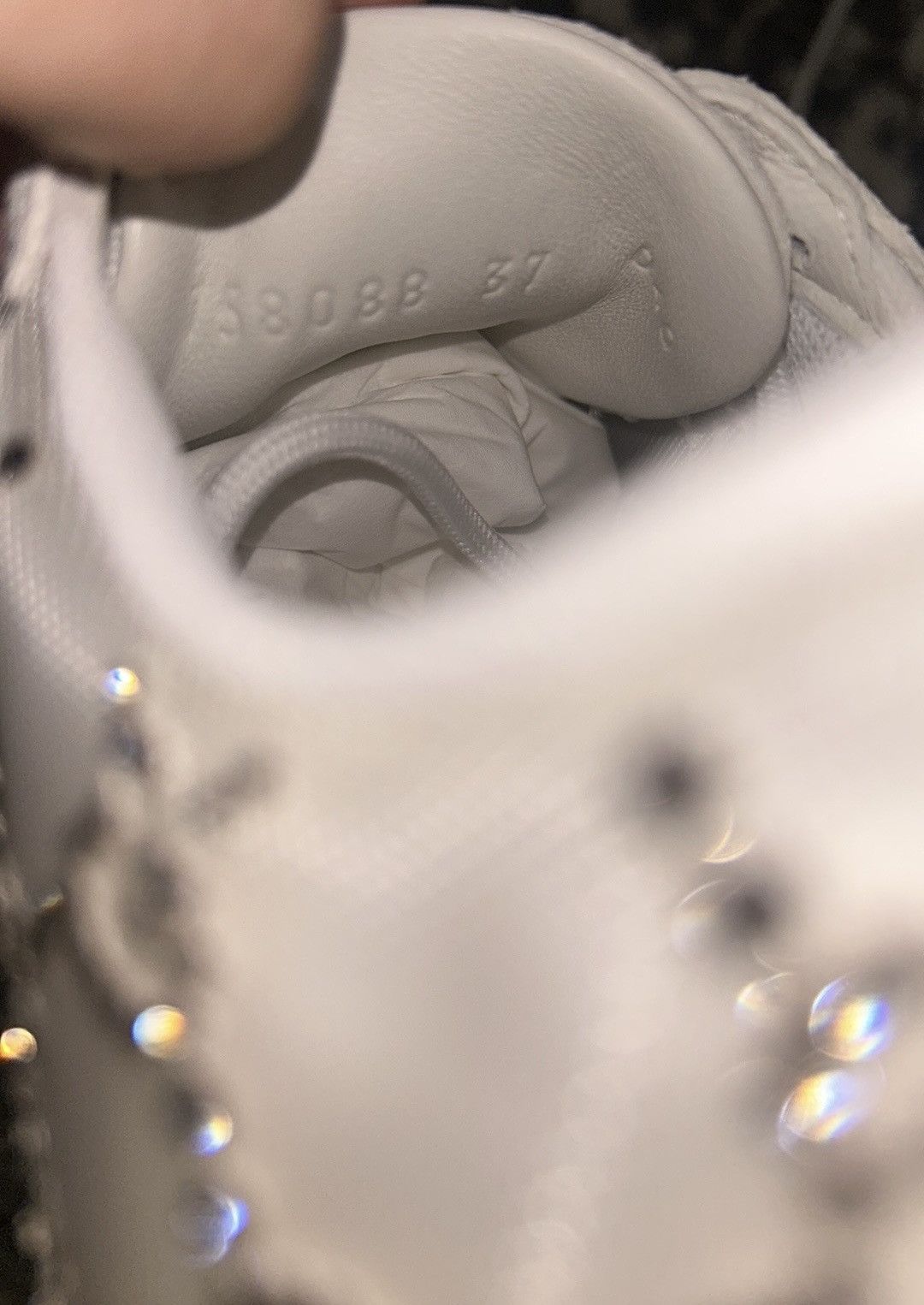 Gucci Gucci Run Sneakers GG Crystal White size 37 Size US 7 / IT 37 - 7 Thumbnail