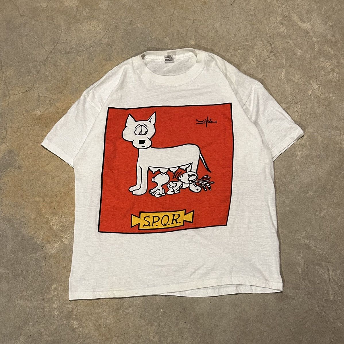 Unsound Rags × Vintage Vintage 1990s Vittorio Vighi SPQR Roma She Wolf Art Tee Rare Size US L / EU 52-54 / 3 - 1 Thumbnail