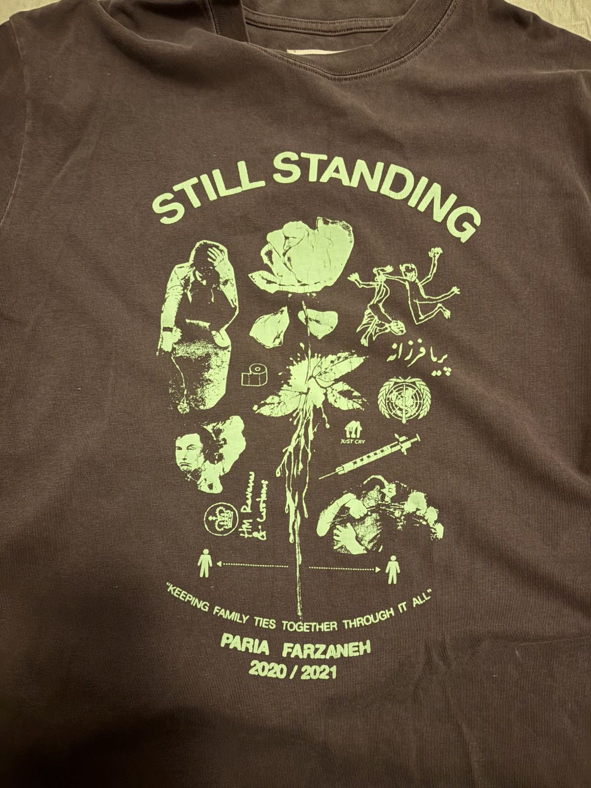 Paria Farzaneh Paria /FARZANEH - Still Standing Graphic T-Shirt Size US M / EU 48-50 / 2 - 2 Thumbnail