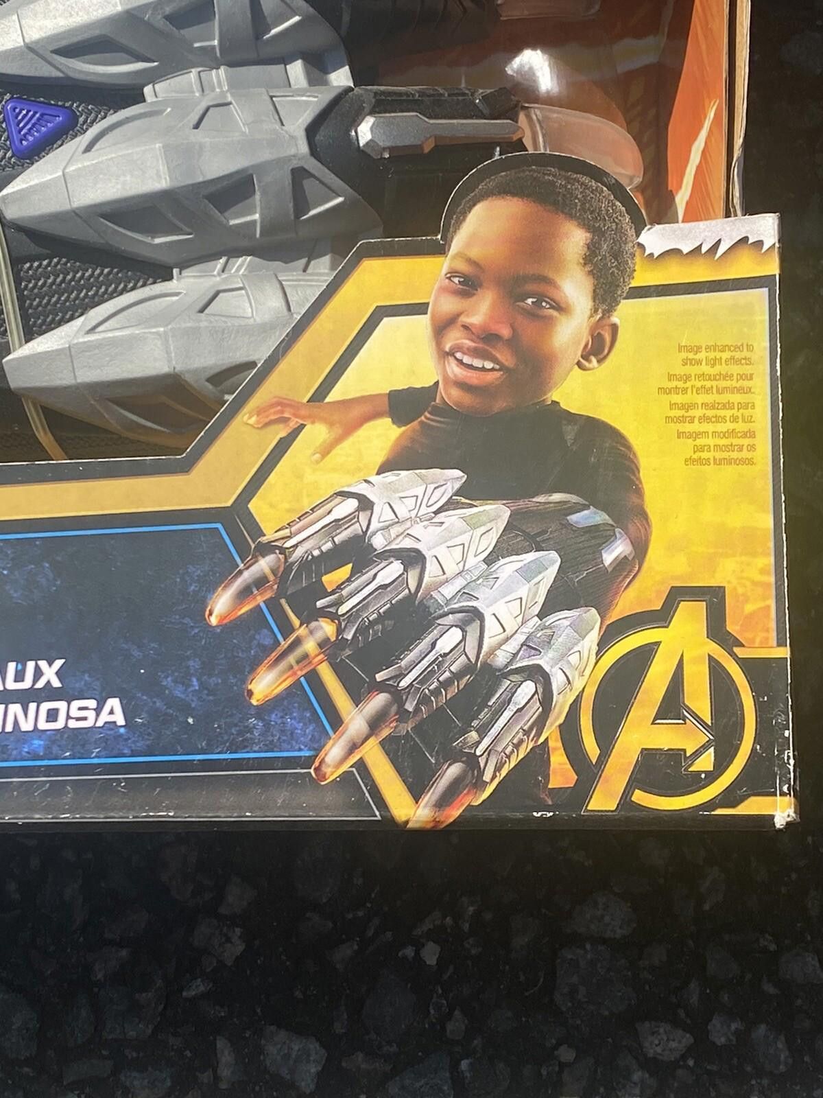 Other Marvel Black Panther Vibranium Power FX Claw Slashing Sounds Size ONE SIZE - 4 Thumbnail