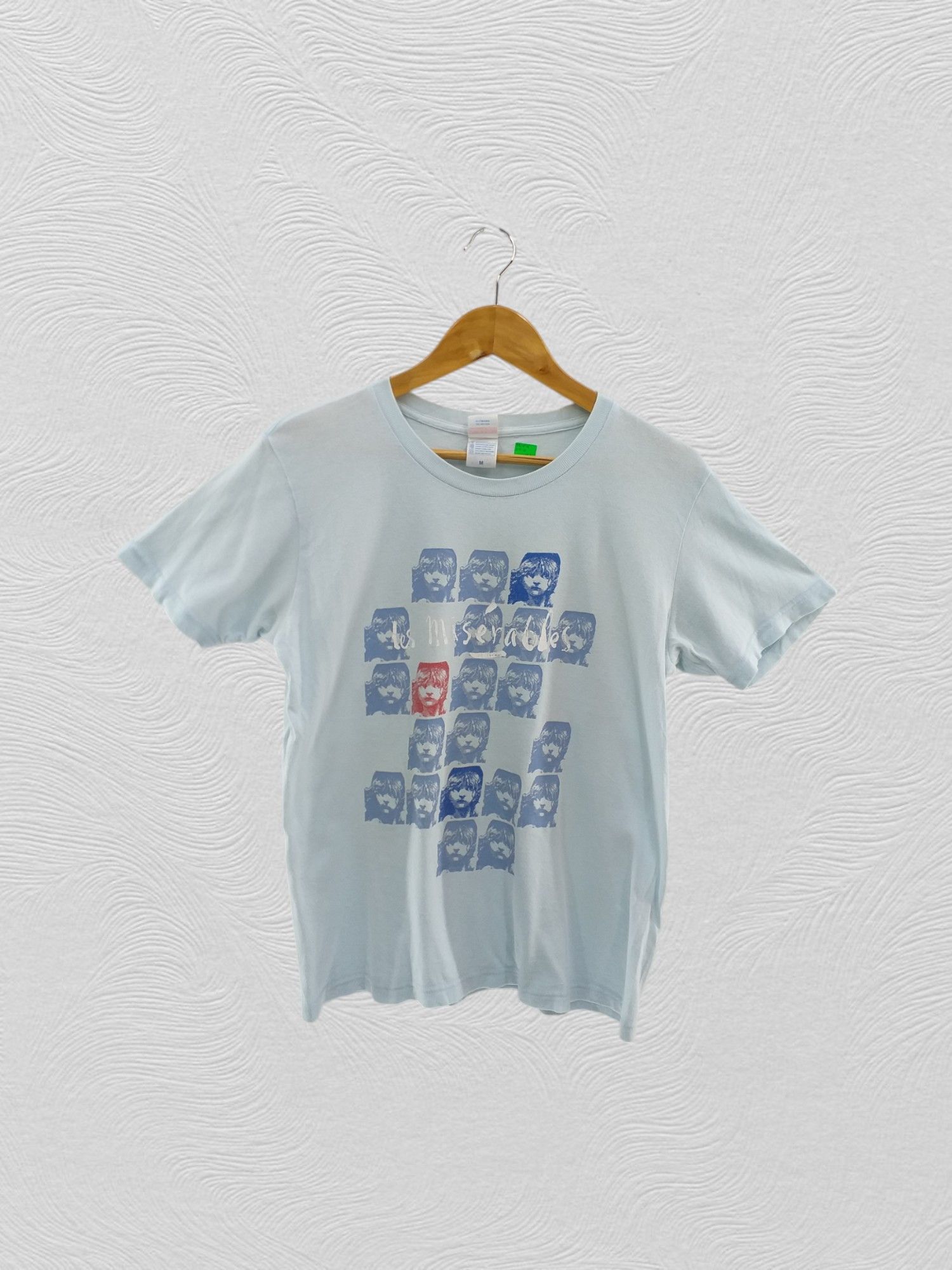 Vintage Vintage Les Miserables Medium T Shirt -A001 Size US M / EU 48-50 / 2 - 1 Thumbnail