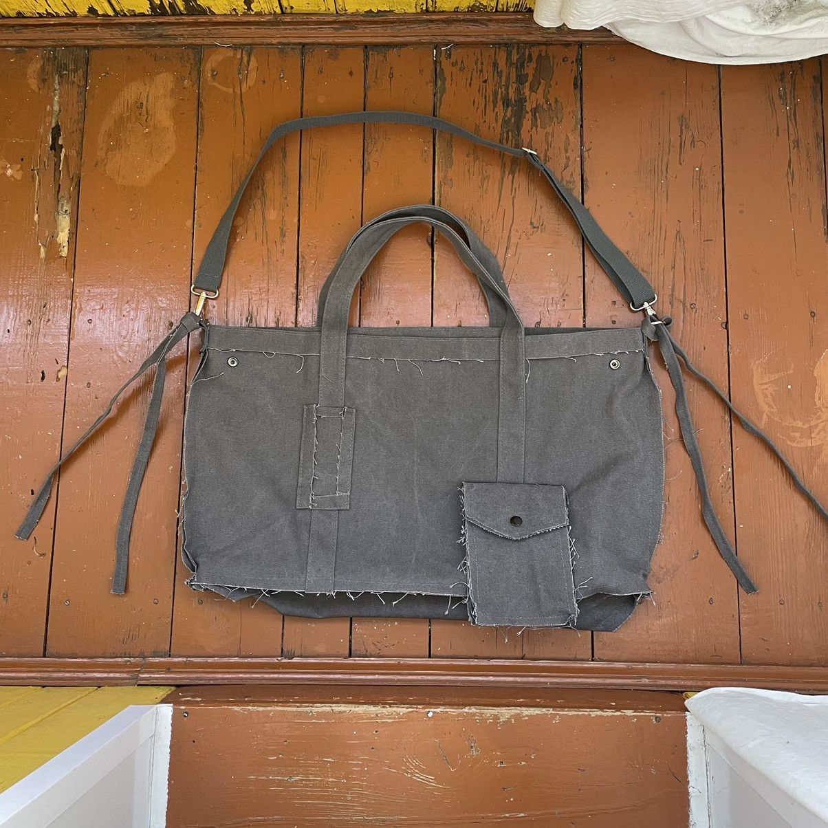 Japanese Brand × Vintage 🕸🕷 Vintage Sling Crossbody Bag Size ONE SIZE - 5 Thumbnail