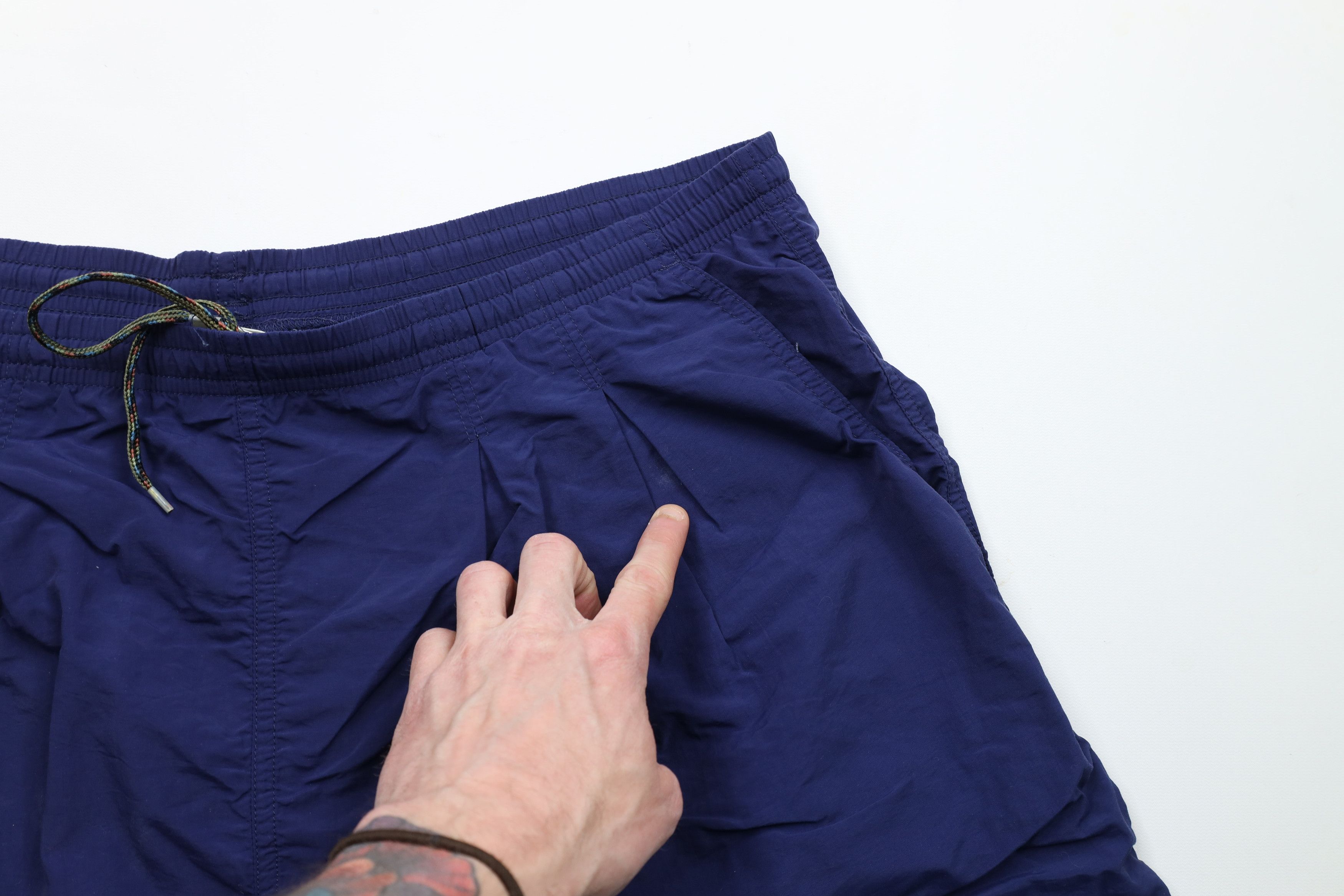 L.L. Bean × Vintage Vintage 90s LL Bean Spell Out Box Logo Shorts Blue Nylon Size 38" / US 16 / IT 52 - 8 Thumbnail
