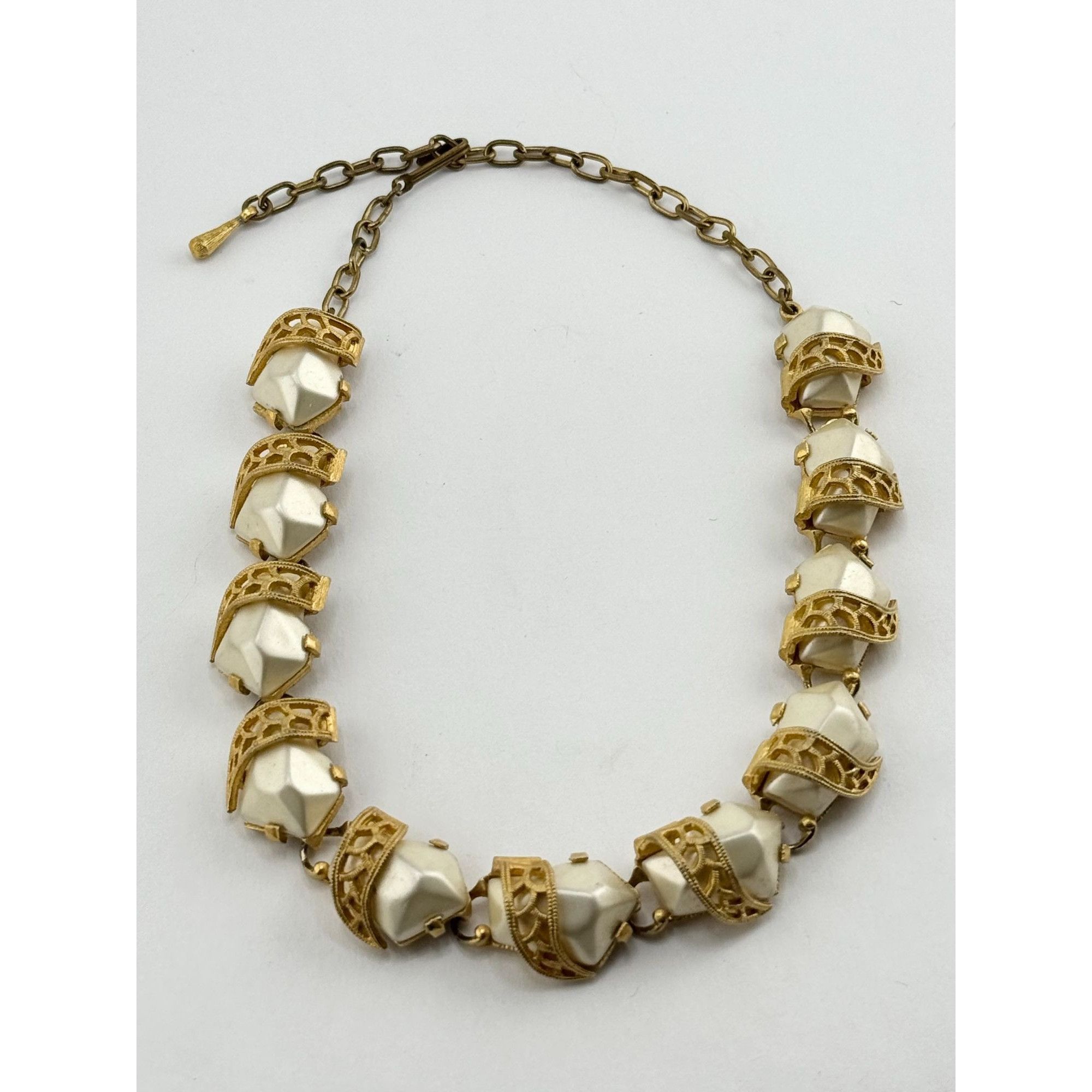 Vintage Vintage faux pearl gold filigree collar necklace Size ONE SIZE - 2 Thumbnail