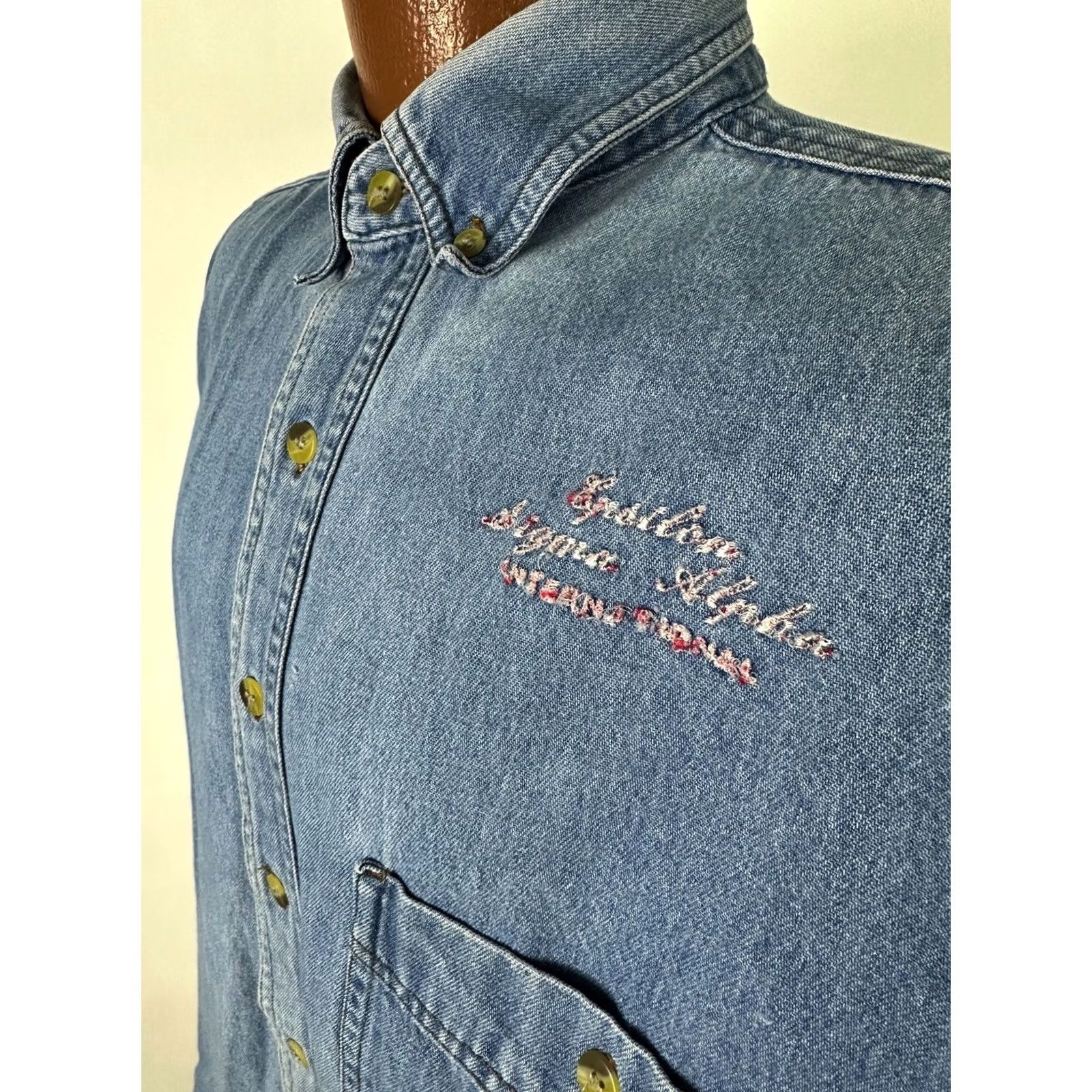 Vintage VINTAGE Epsilon Sigma Alpha International Denim Shirt Men M Casual Denim Shirt ESA Embroidered 90s Y2K Size US M / EU 48-50 / 2 - 6 Thumbnail